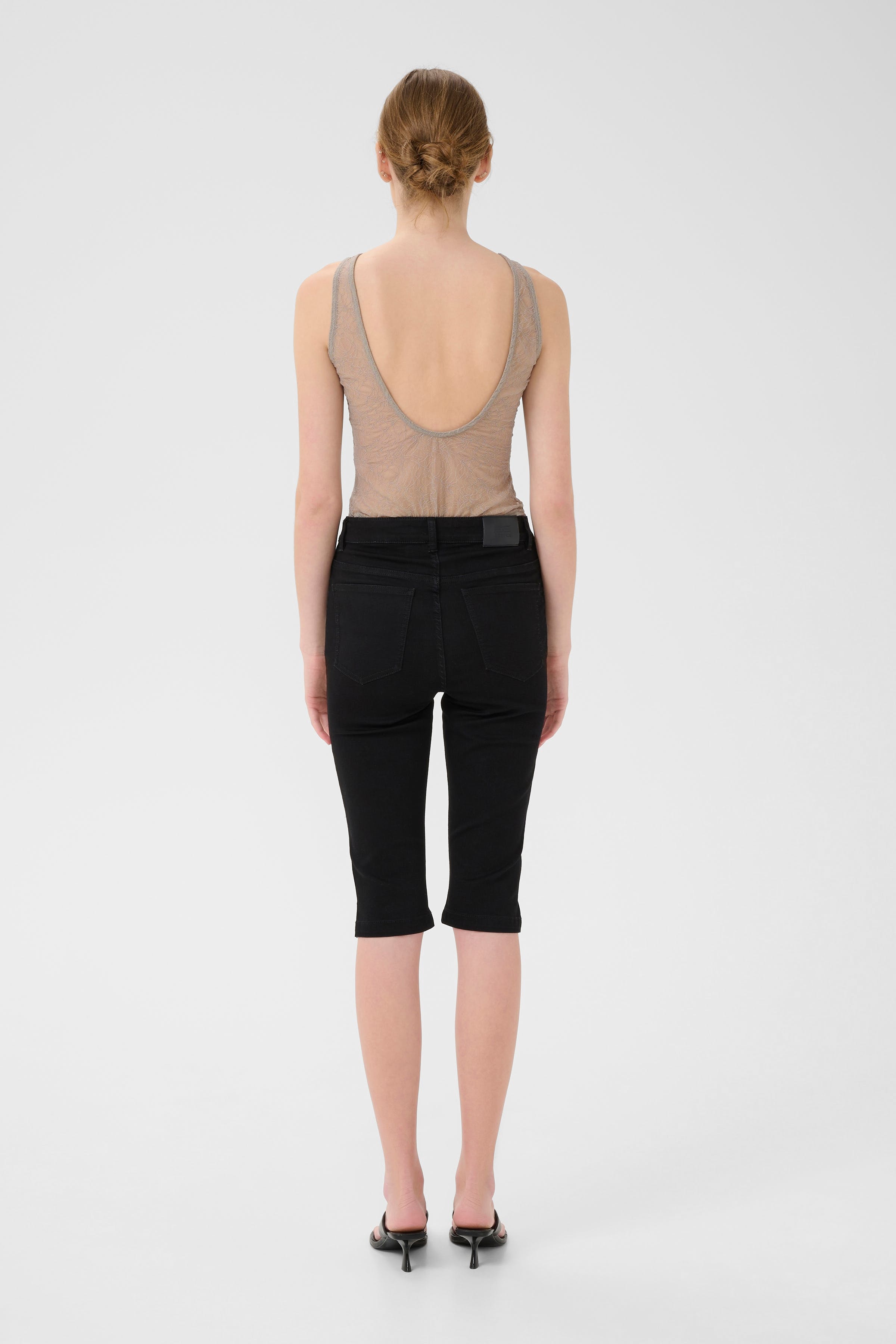 GZlaia LOOKBOOK BACK 10910049-170207