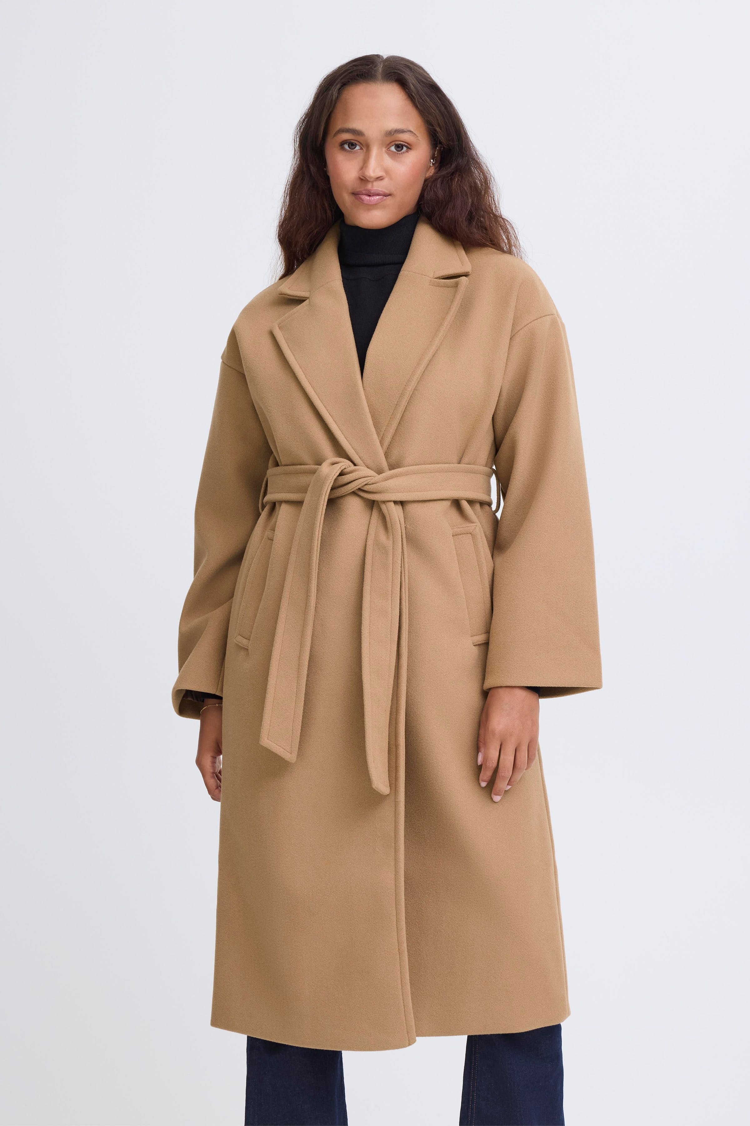 IHJANNET Oberbekleidung LOOKBOOK FRONT 20123144-171038