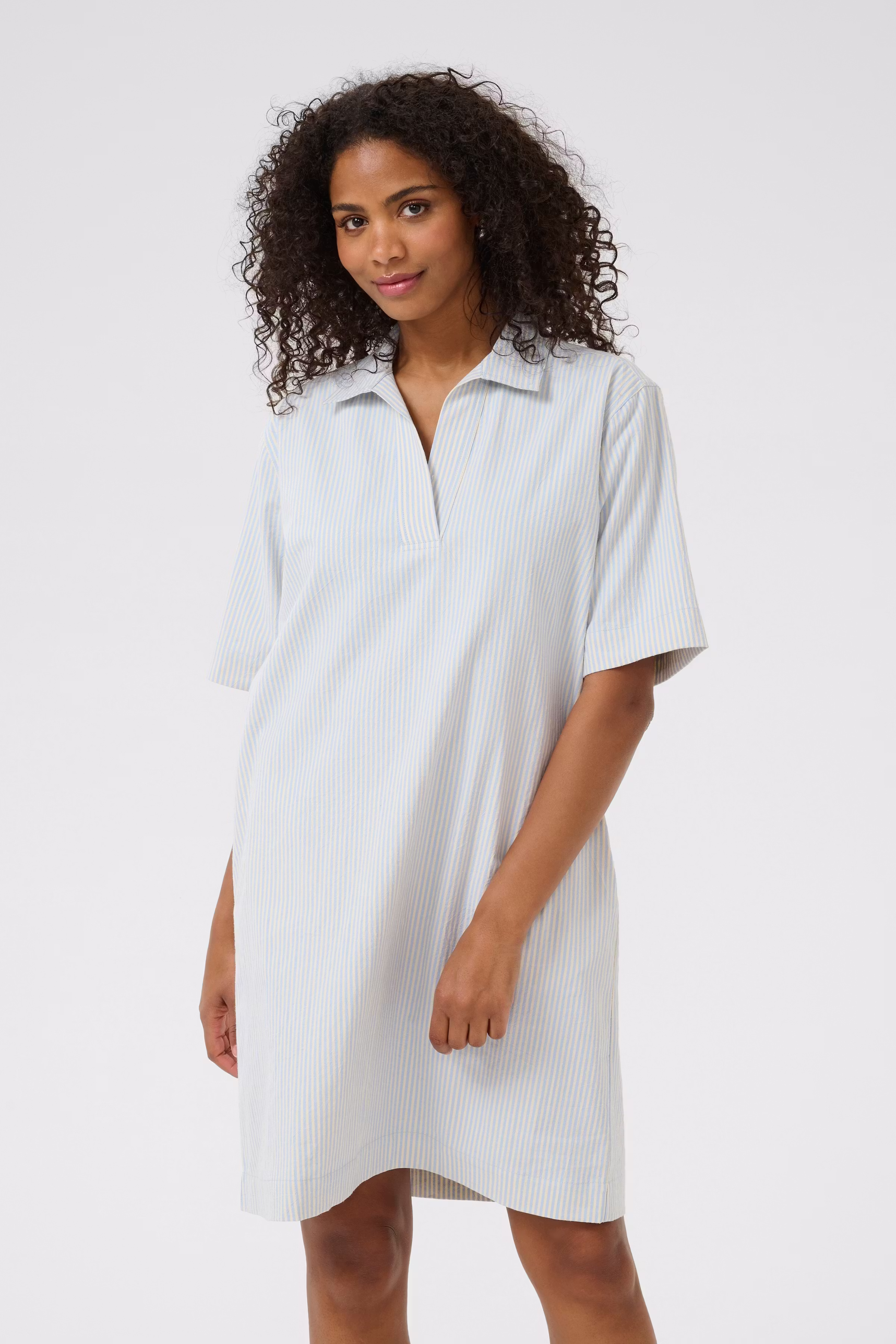 KAnaya Kjole LOOKBOOK FRONT 10510107-107728