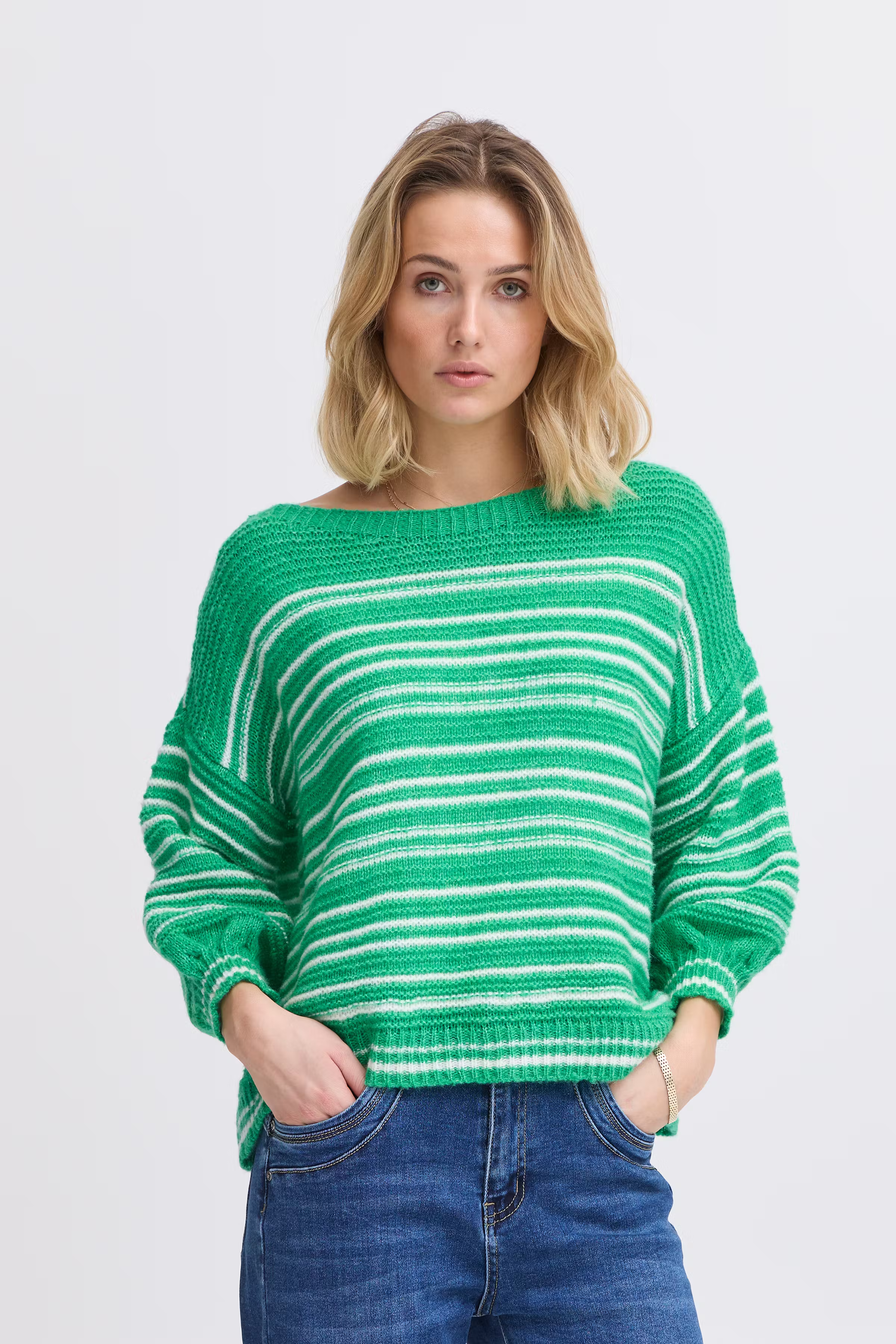 SBGERONA Pullover LOOKBOOK FRONT 22100936-166127