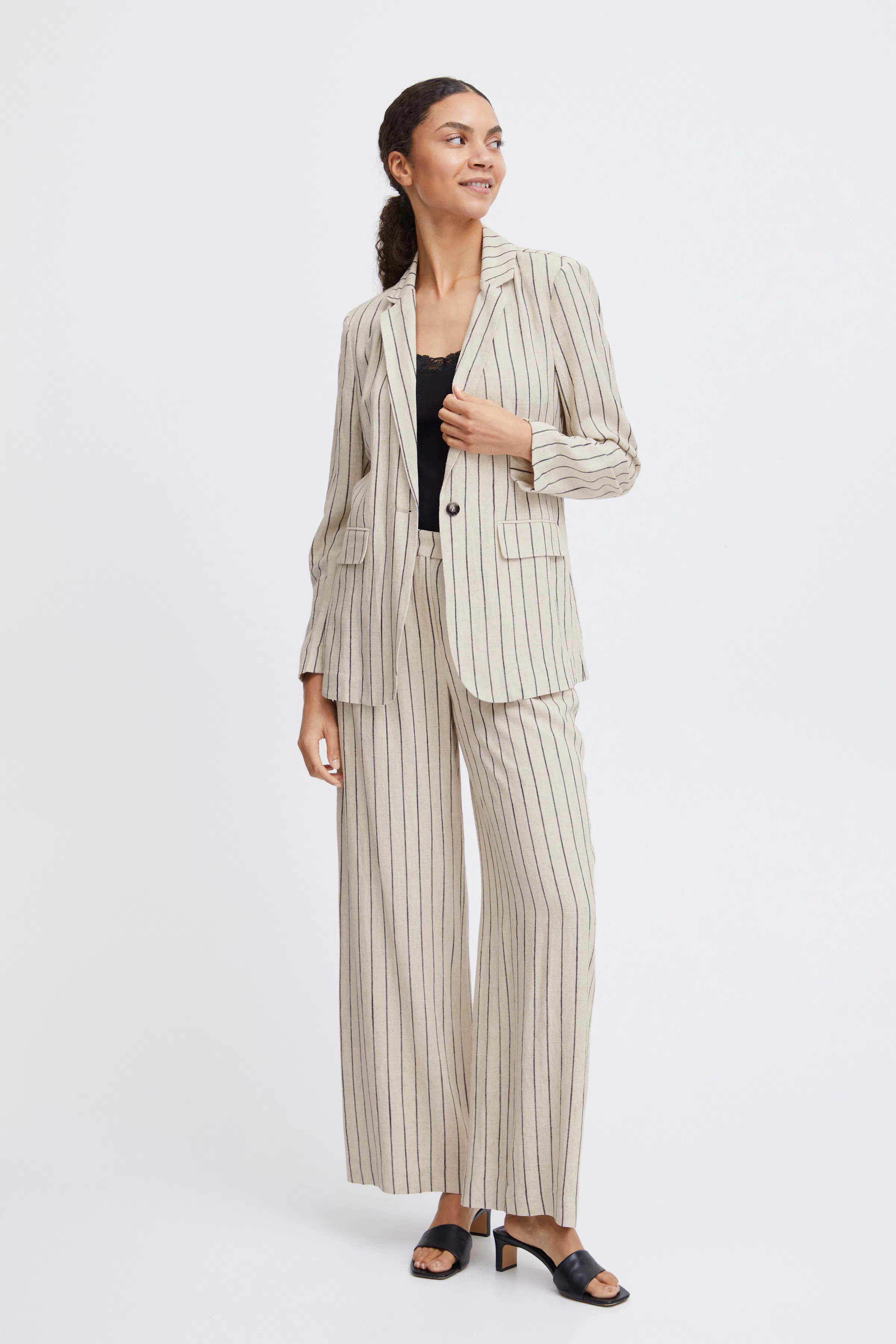 BYJOHANNA Blazer LOOKBOOK FRONT 20814850-203201