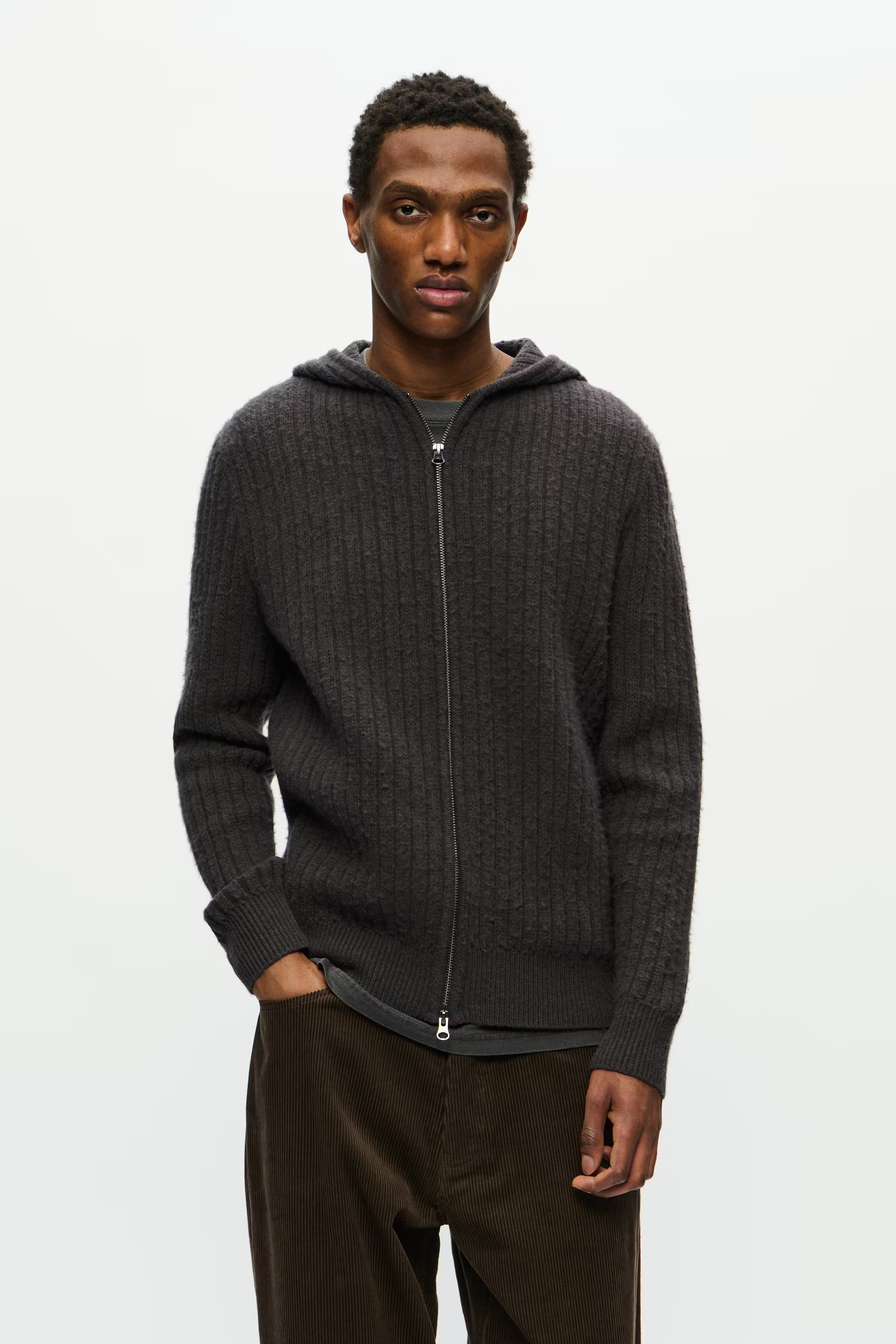 WWLars Cardigan LOOKBOOK FRONT 30251524-194406