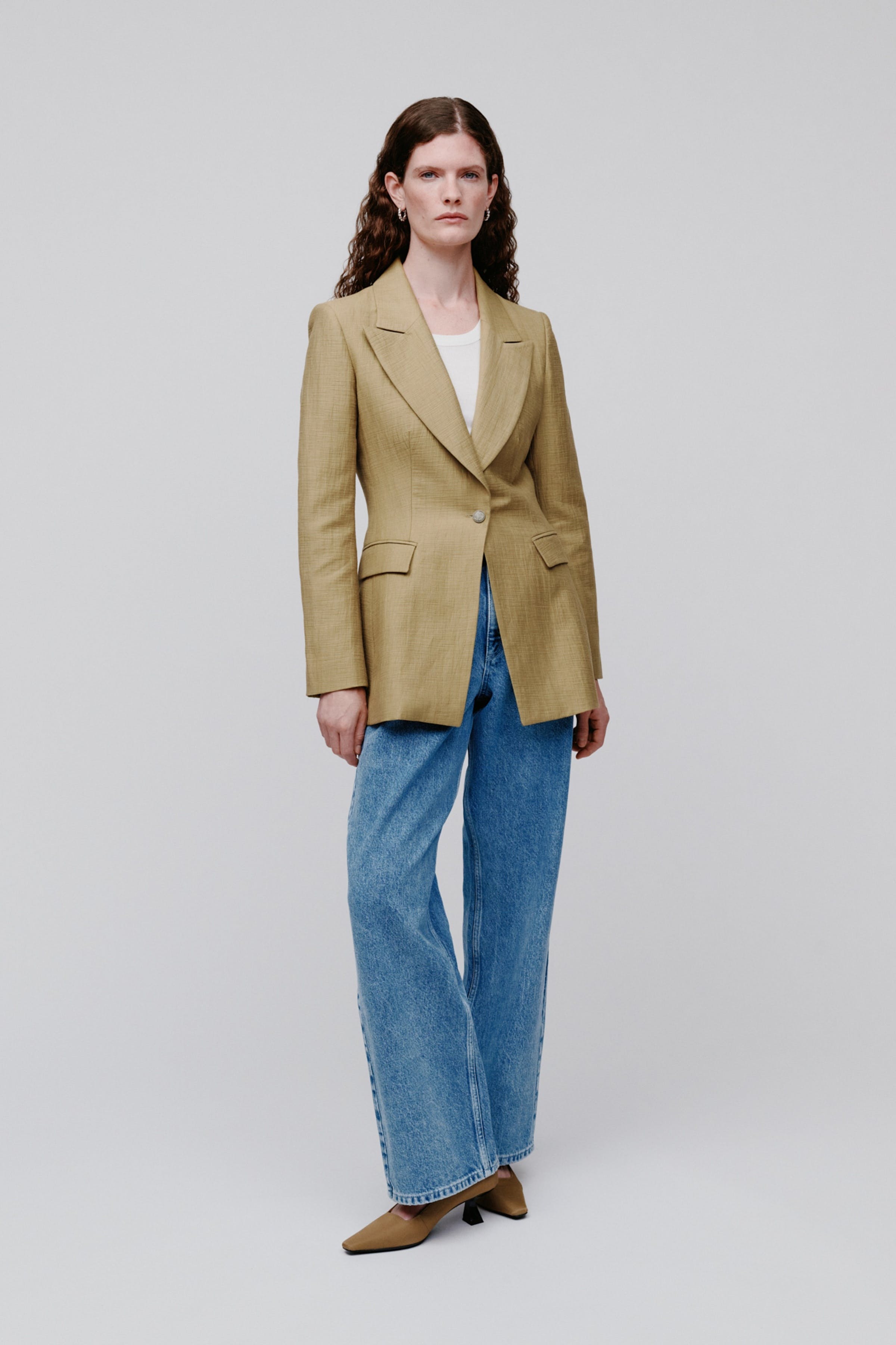 JOLANKA Blazer LOOKBOOK FRONT 30600707-YE101