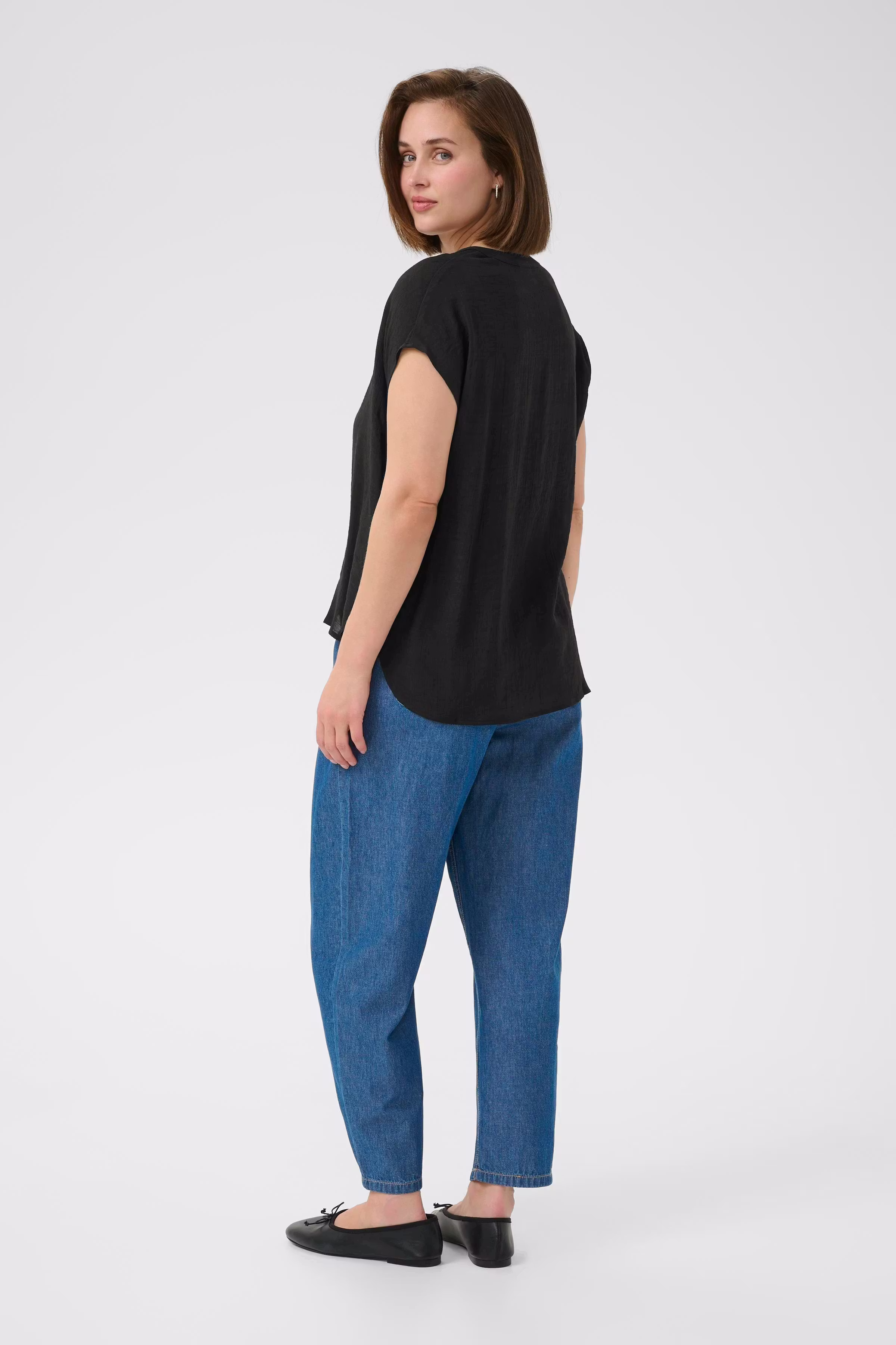 KAanja Bluse LOOKBOOK BACK 10510118-100121