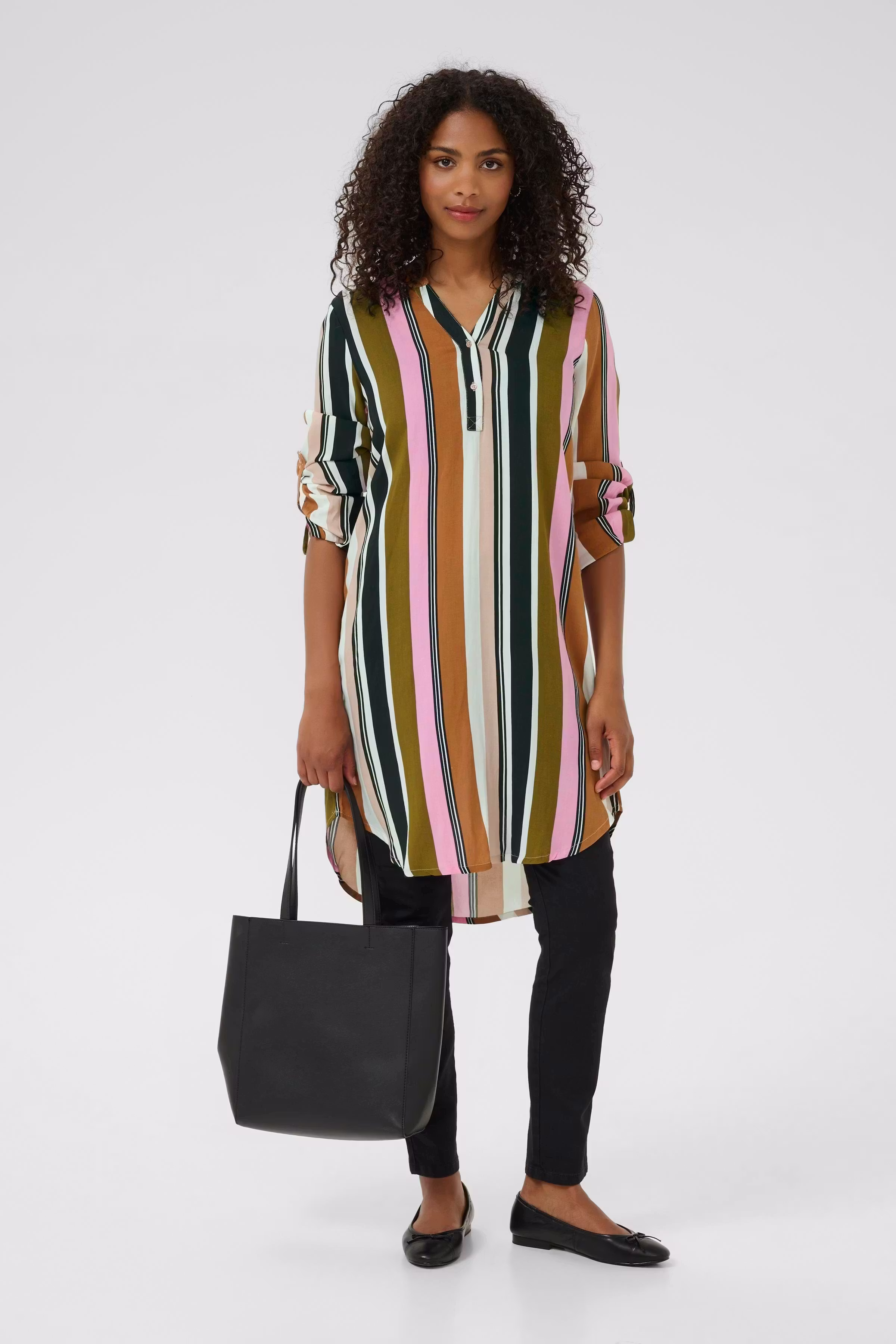 KAmarana Kjole LOOKBOOK FRONT 10551803-101638