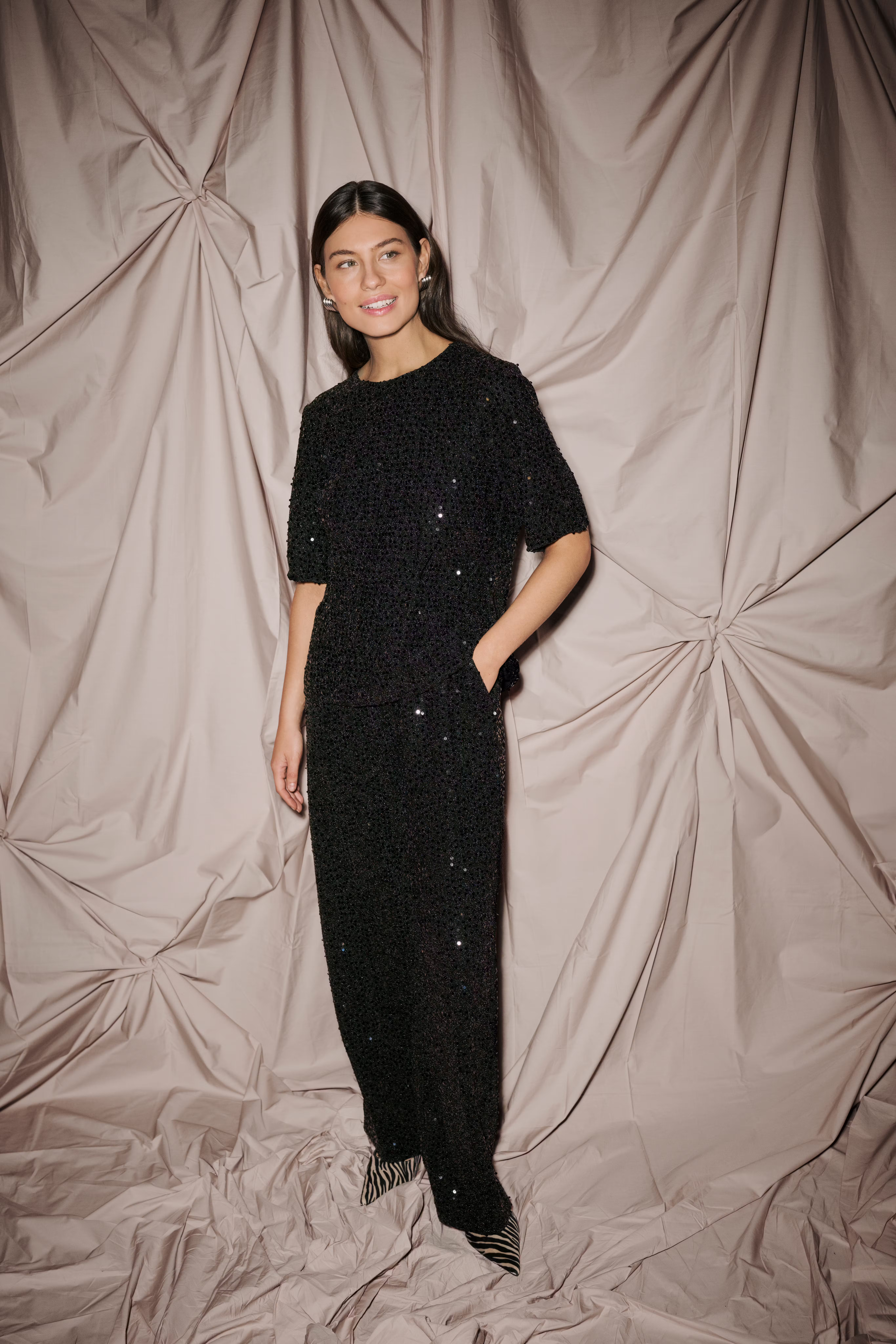 CUtamera Sequin trousers LOCATION NONE 50112369-500012