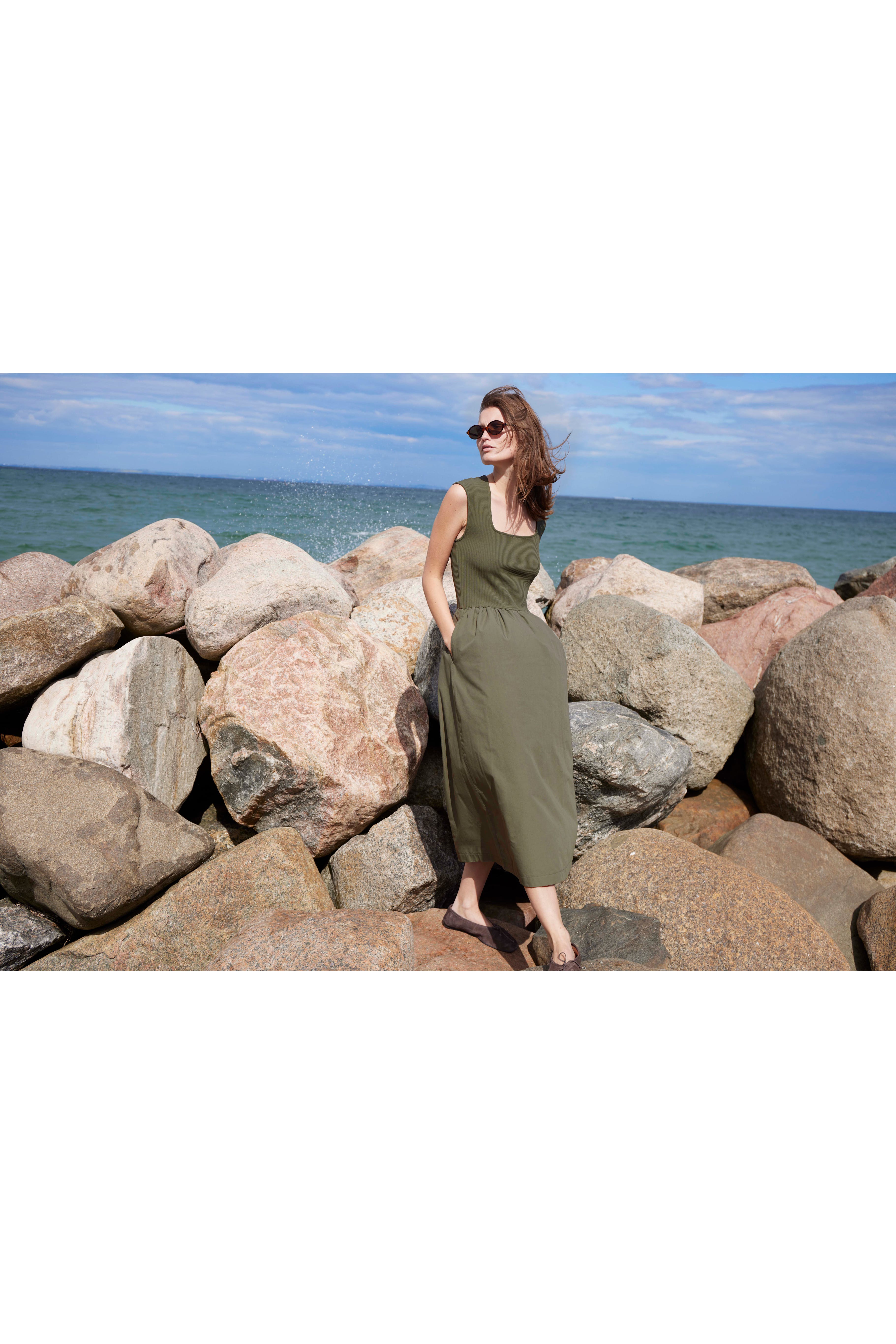 SLSimone Dress LOCATION NONE 30407490-190511