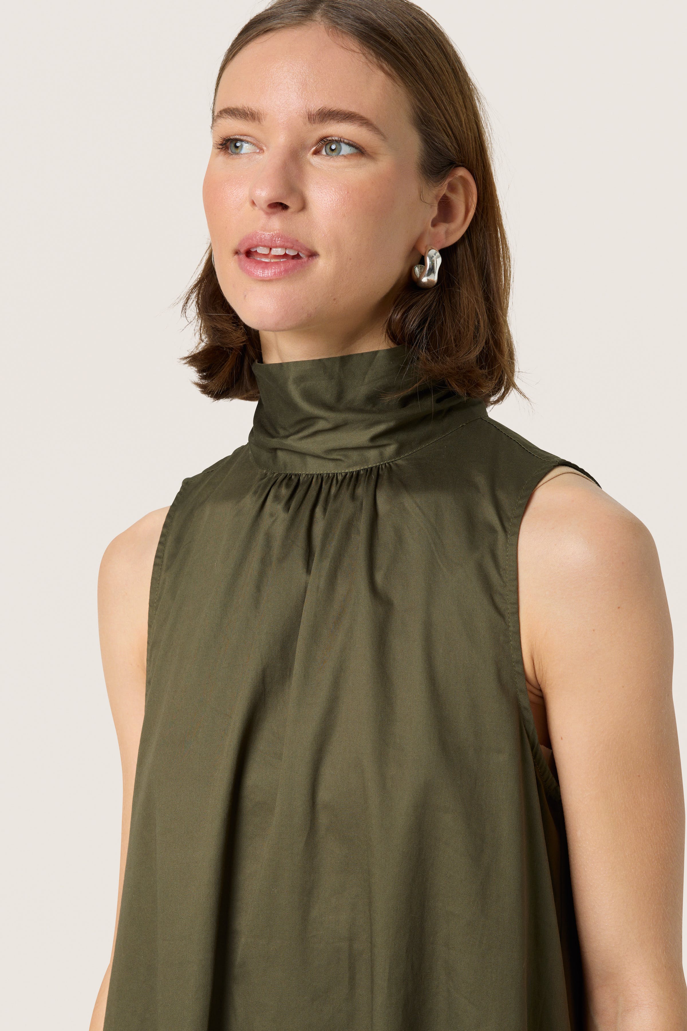 SLDaphny Klänning LOOKBOOK DETAIL 30408430-190511