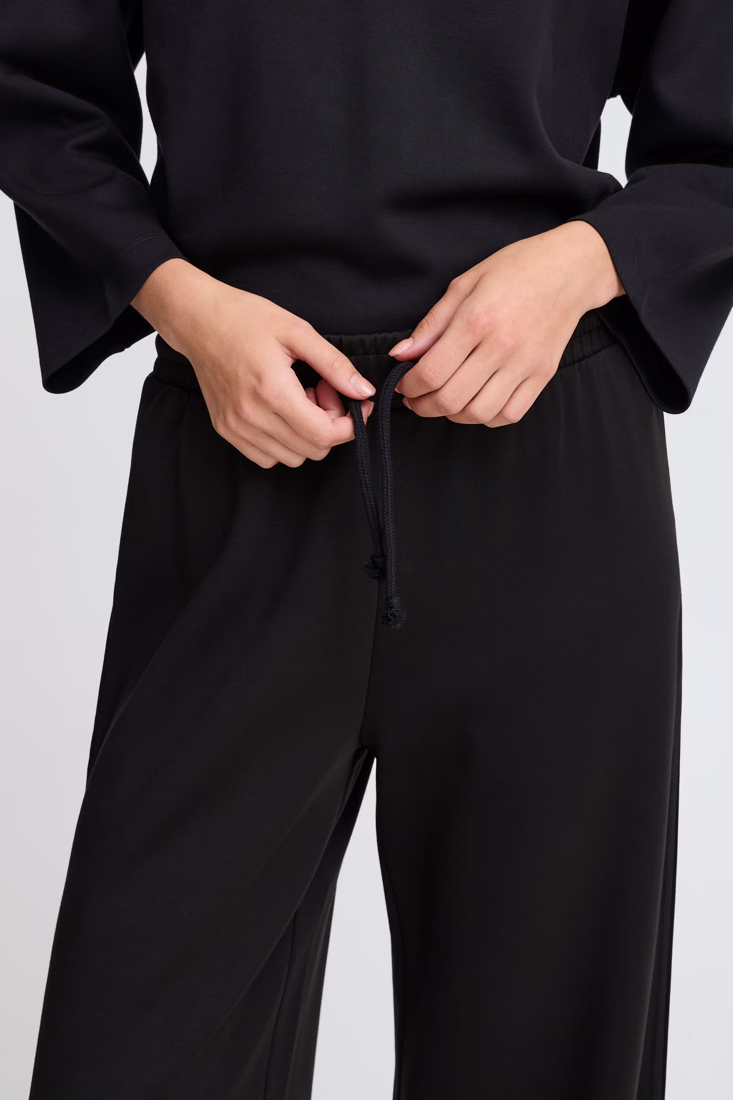 BYPUSTI Bukser LOOKBOOK DETAIL 20815708-200451