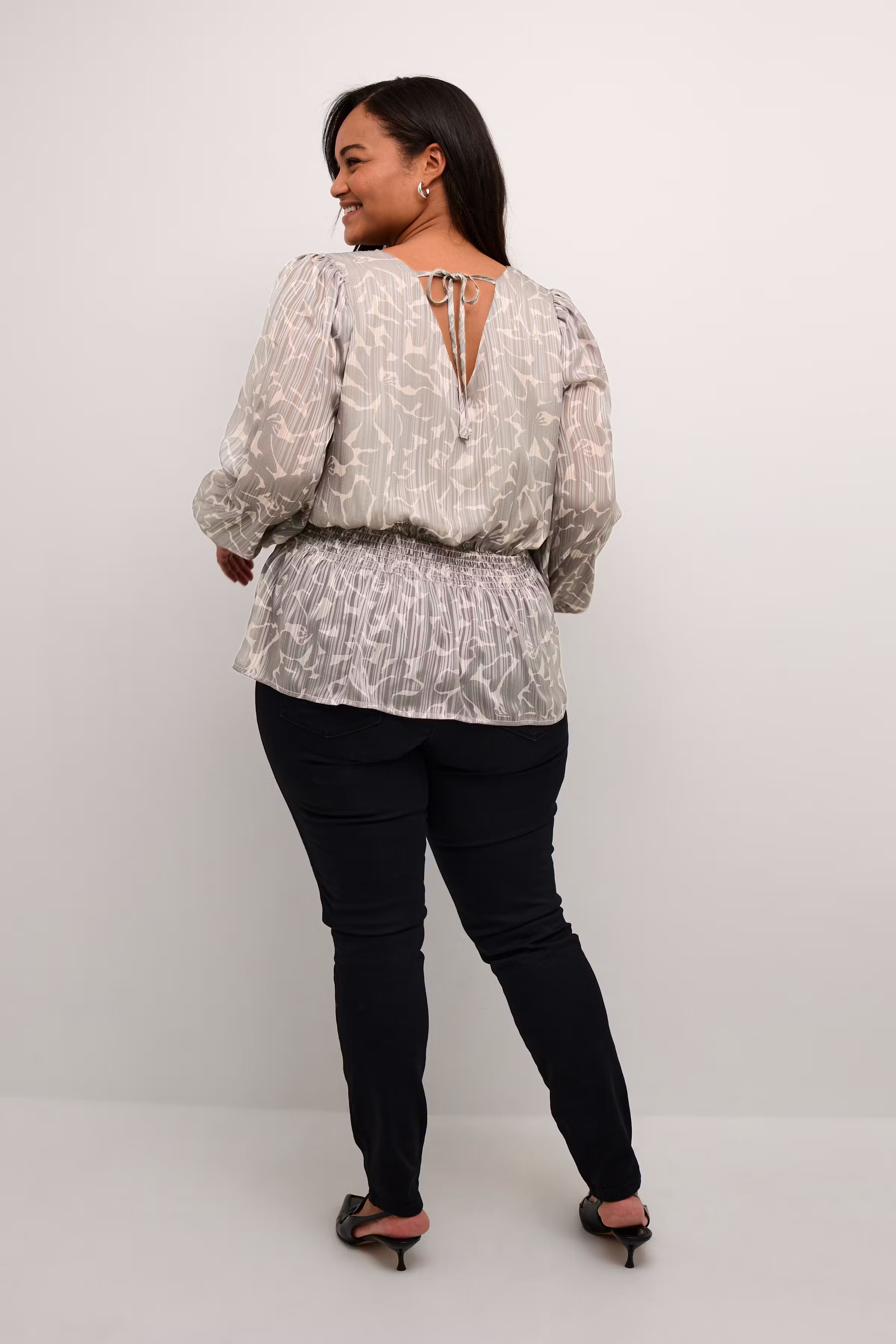 KCella Blus LOOKBOOK BACK 10582459-106202