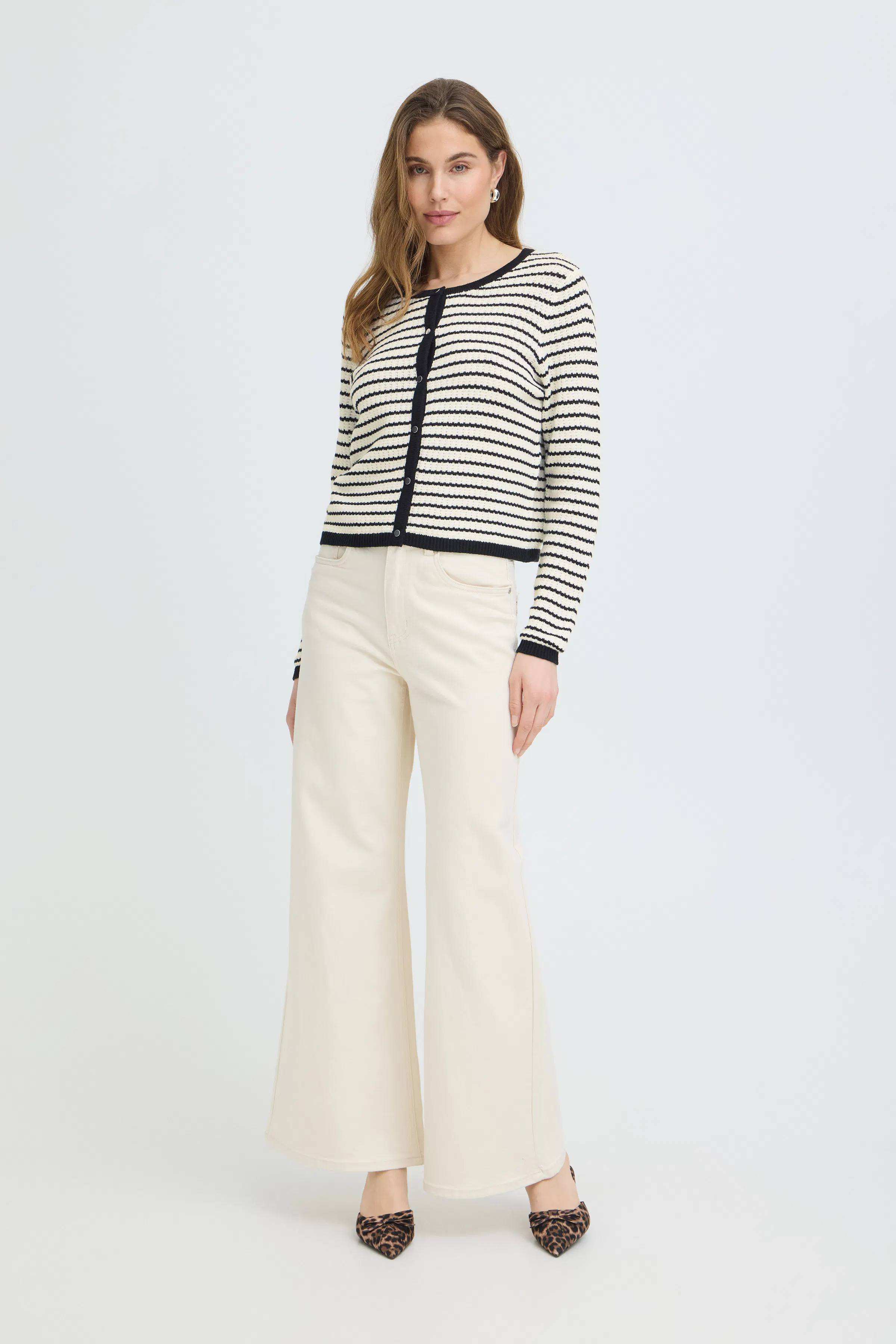 PZCENTA Cardigan LOOKBOOK FRONT 50210495-114201