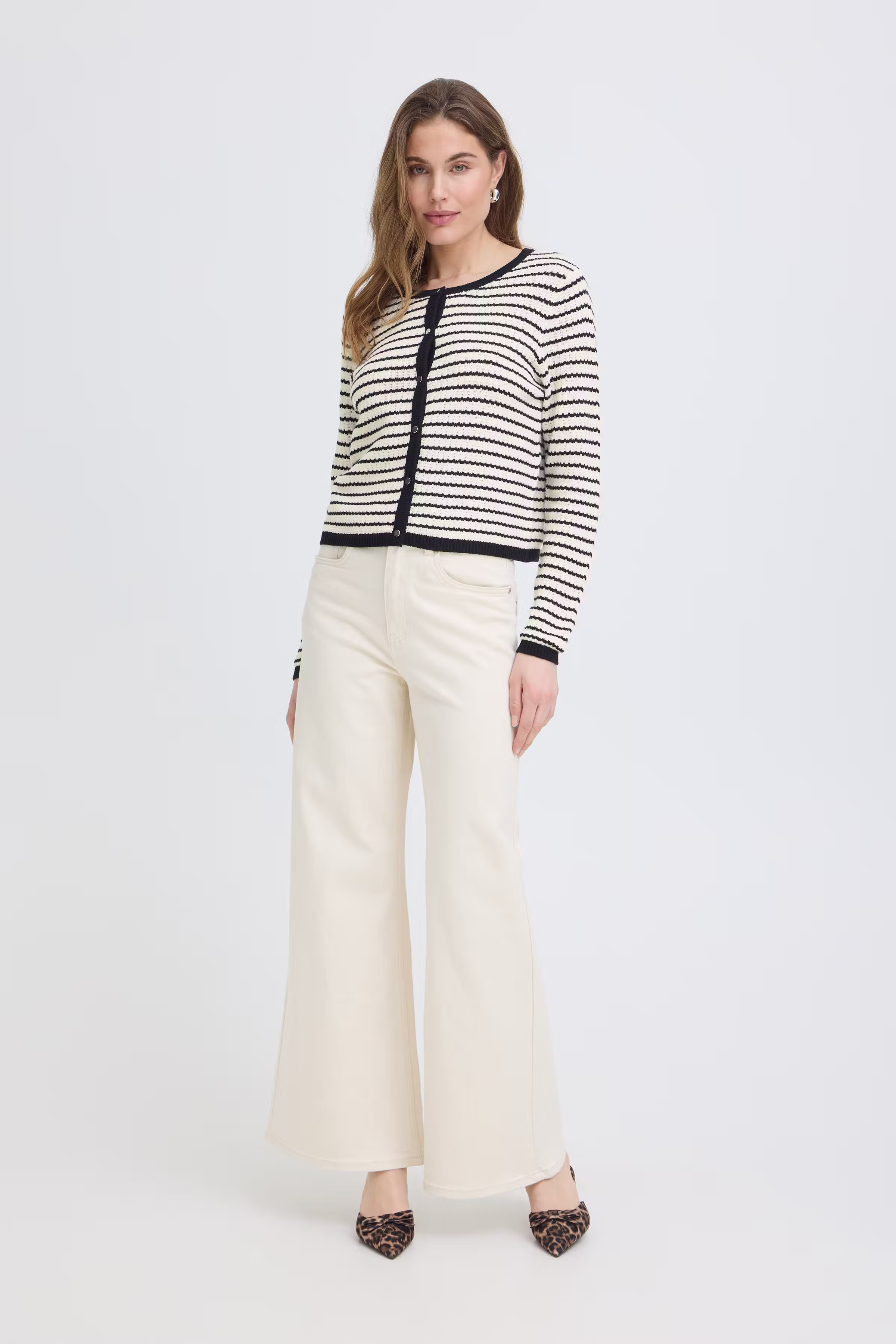 PZCENTA Cardigan LOOKBOOK FRONT 50210495-114201