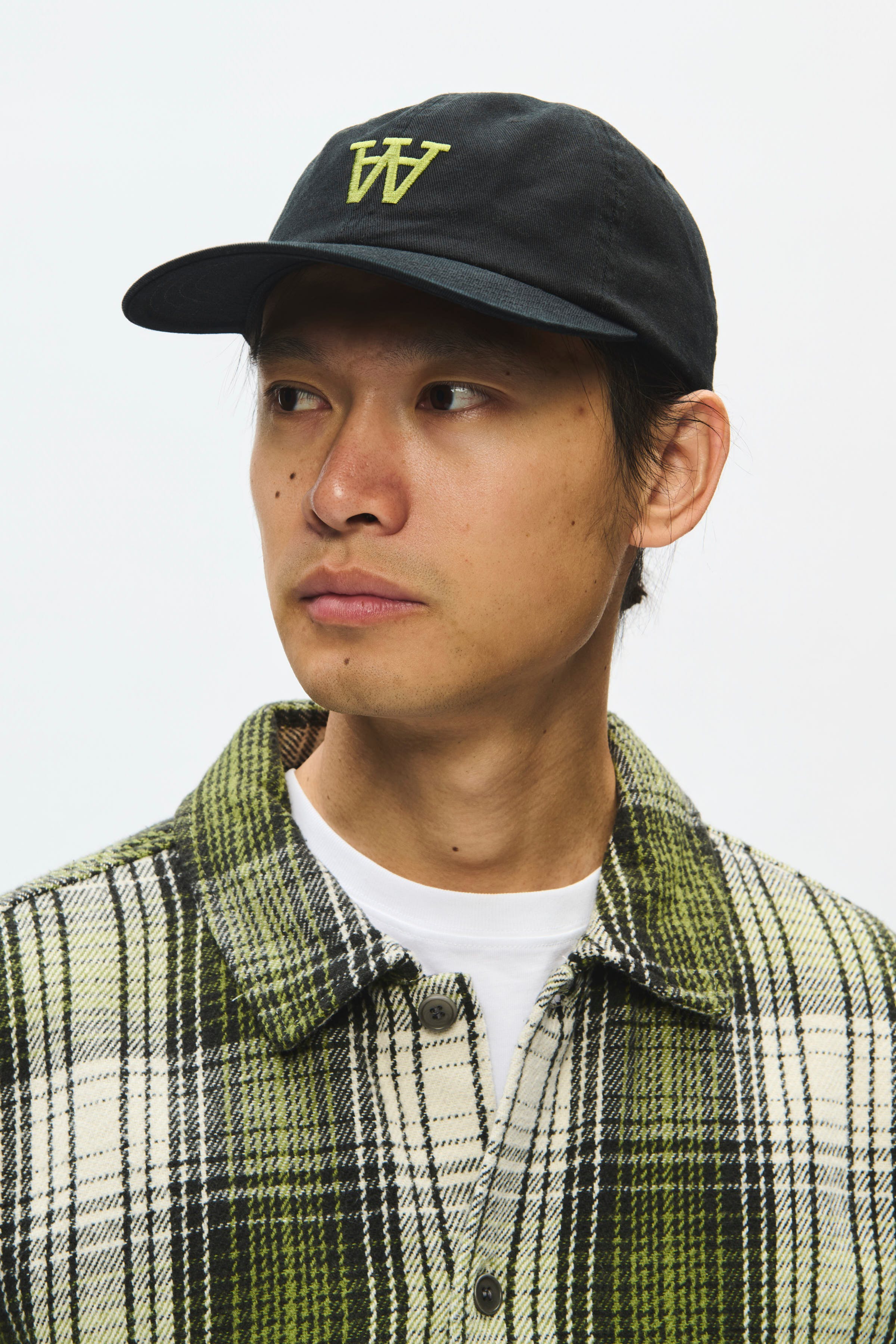WWEli Cap LOOKBOOK DETAIL 30251374-305233