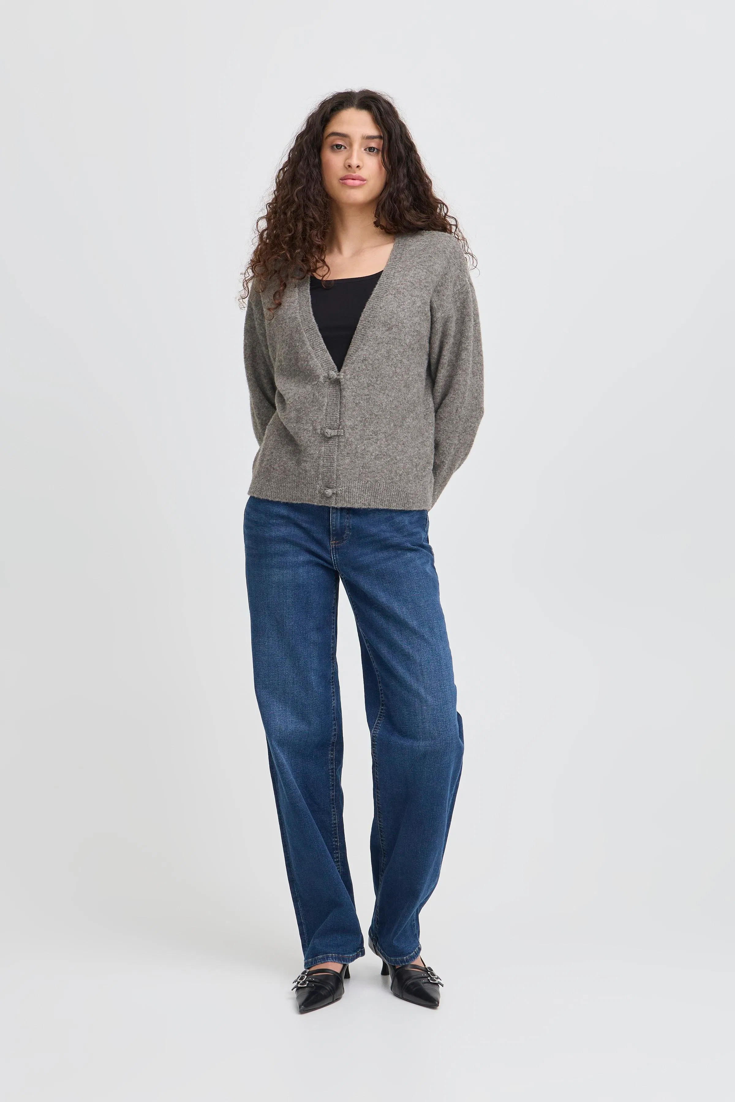 IHDASILA Vest LOOKBOOK FRONT 20124215-200319