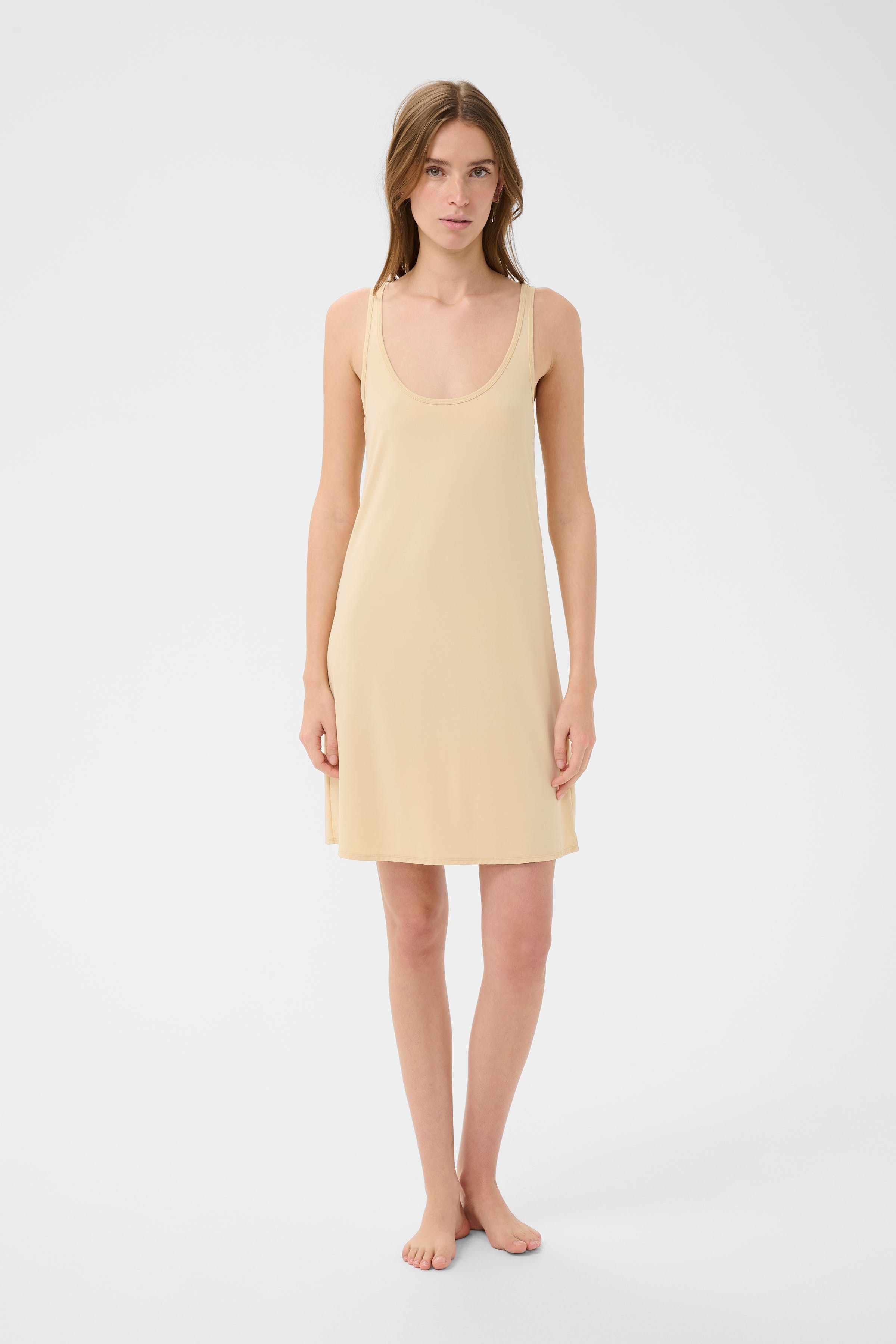 AiperKB Dress LOOKBOOK FRONT 10103335-100306