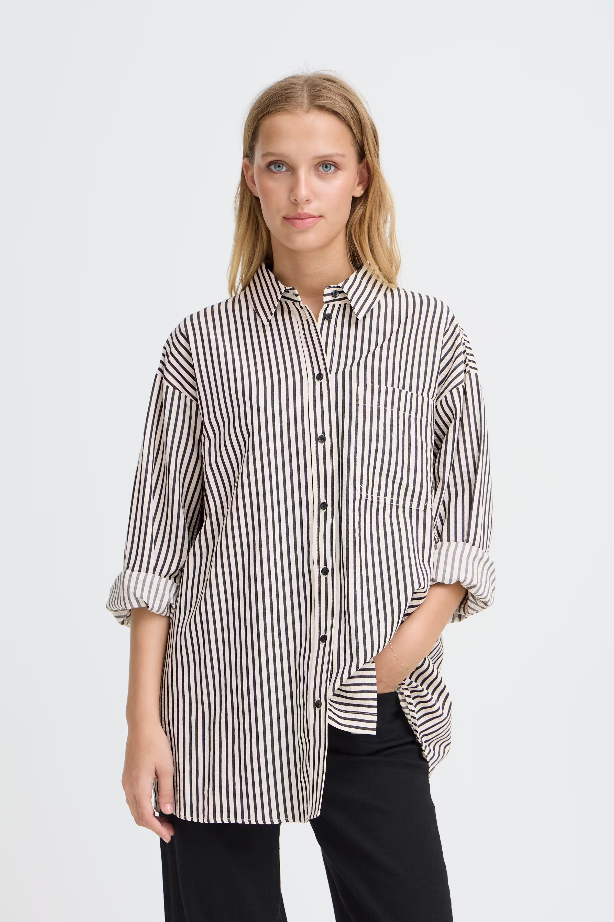 IHESTRA Shirt LOOKBOOK FRONT 20125067-900003300