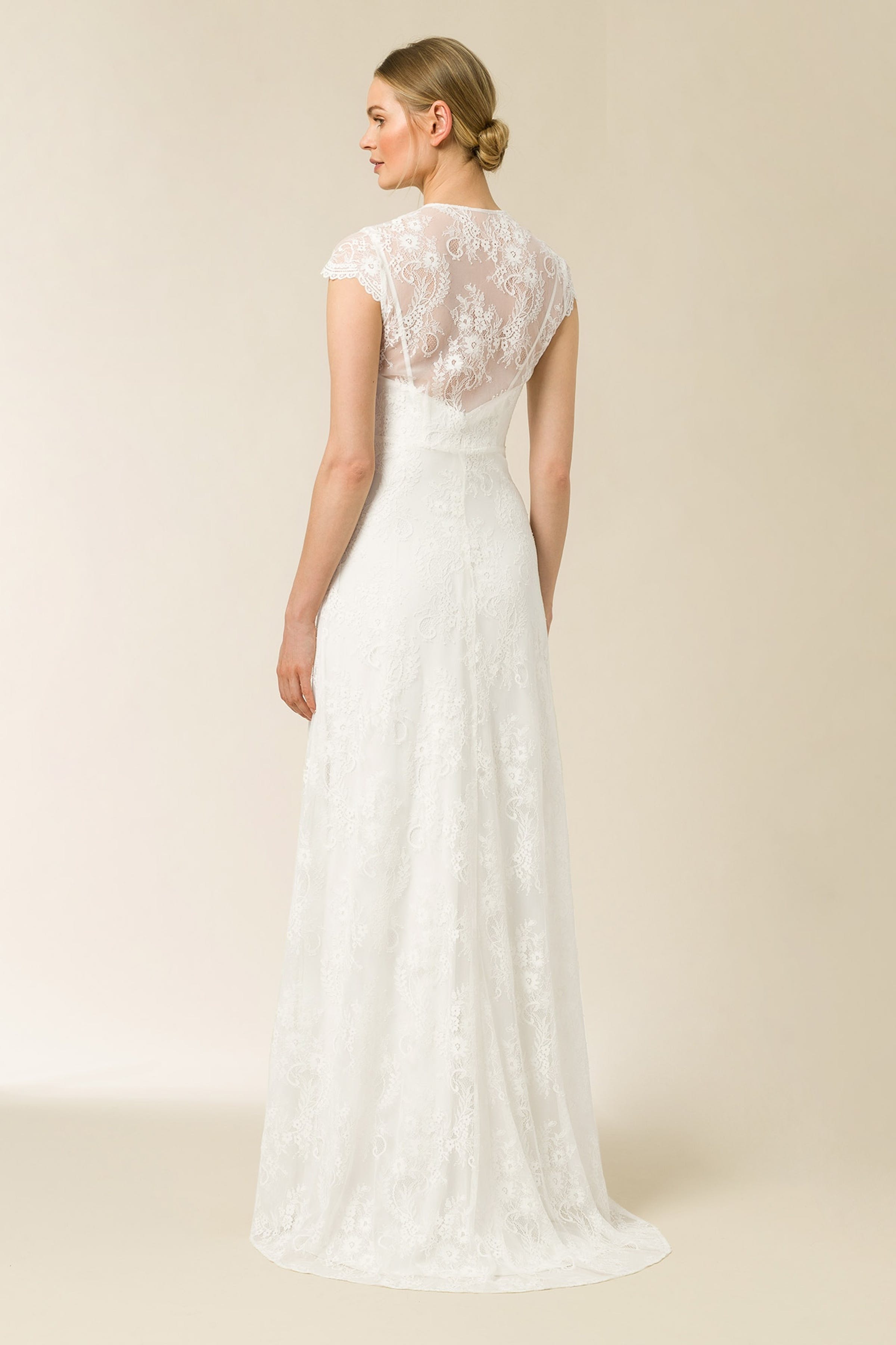 IOBRIDAL Kjole LOOKBOOK BACK 30600187-WH010