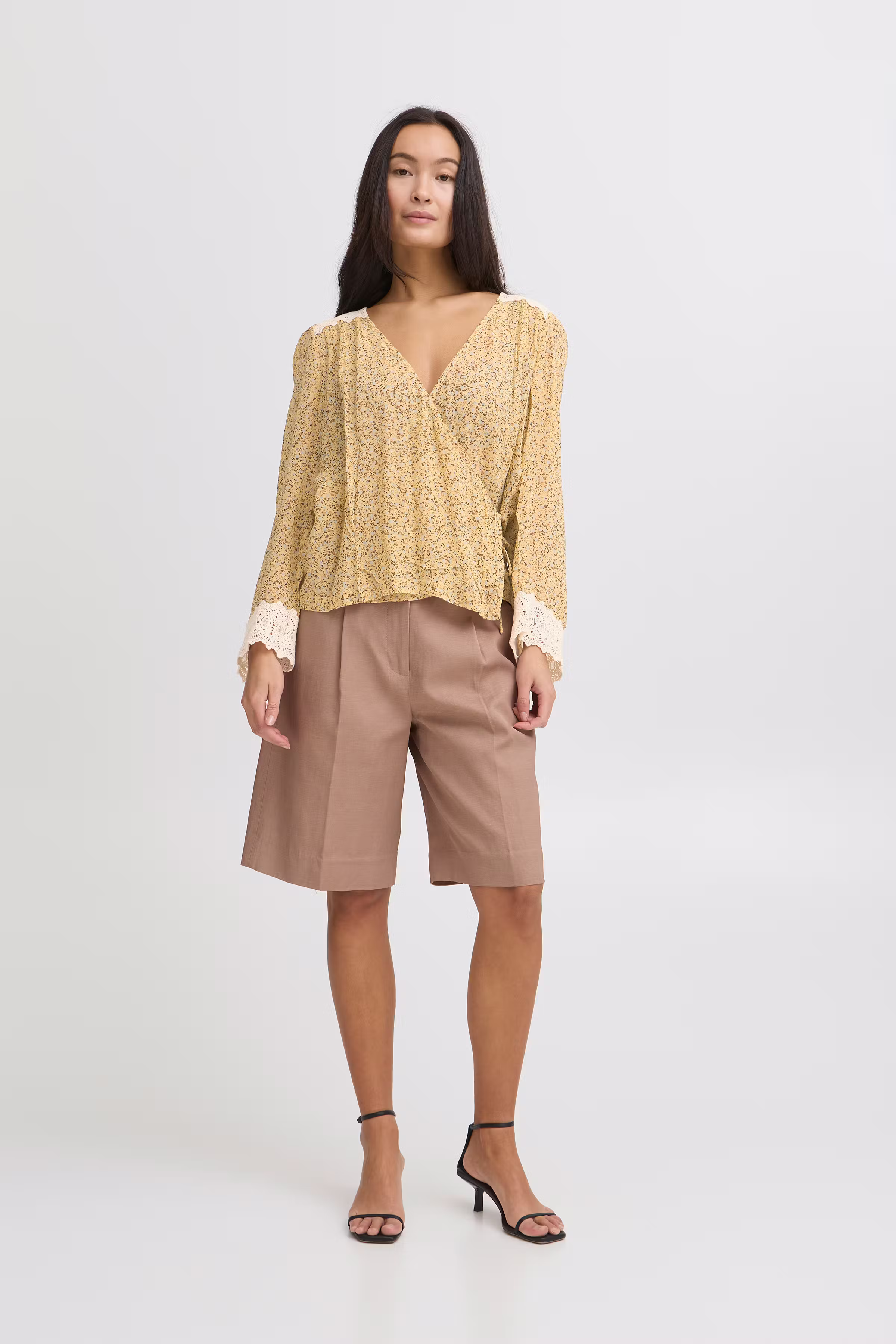 IRKARLA Blouse with long sleeve LOOKBOOK FRONT 20122641-120826