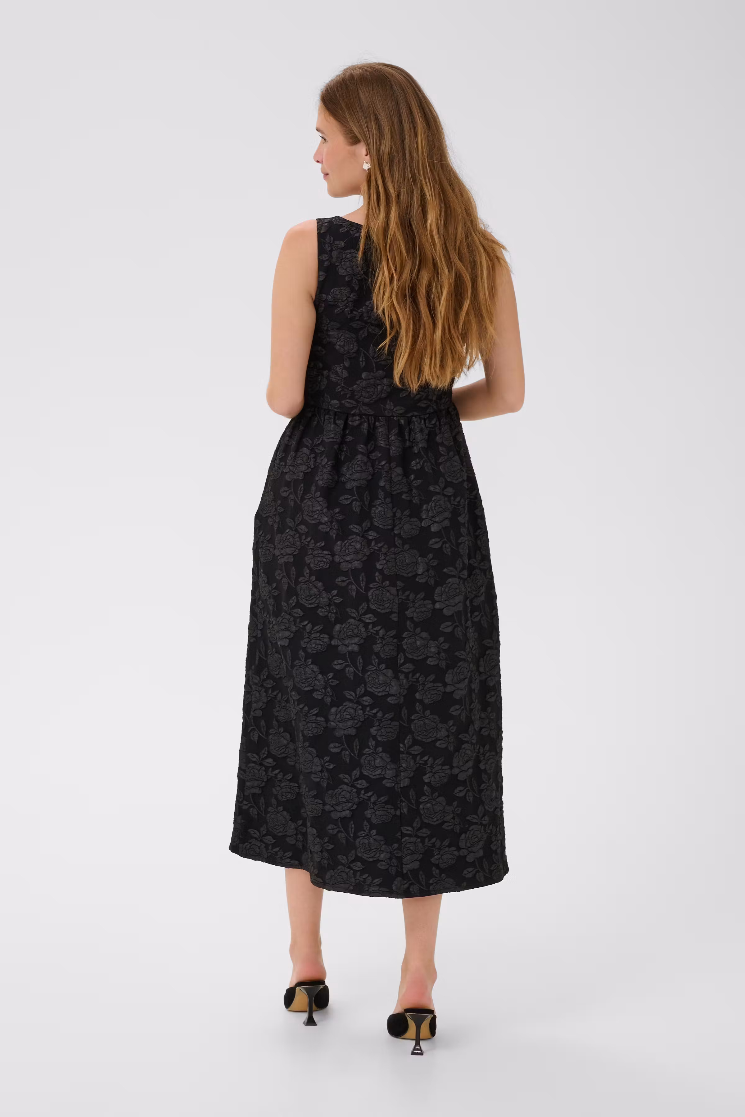 KAcorbina Dress LOOKBOOK BACK 10512219-100121