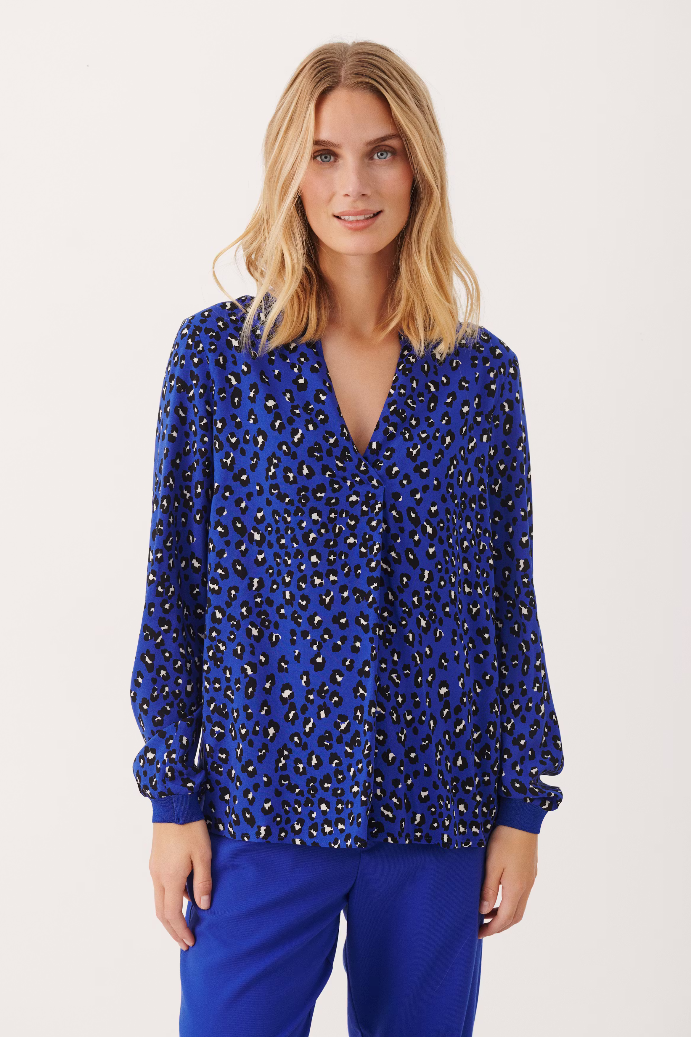 TonniePW Blouse LOOKBOOK FRONT 30304923-301751