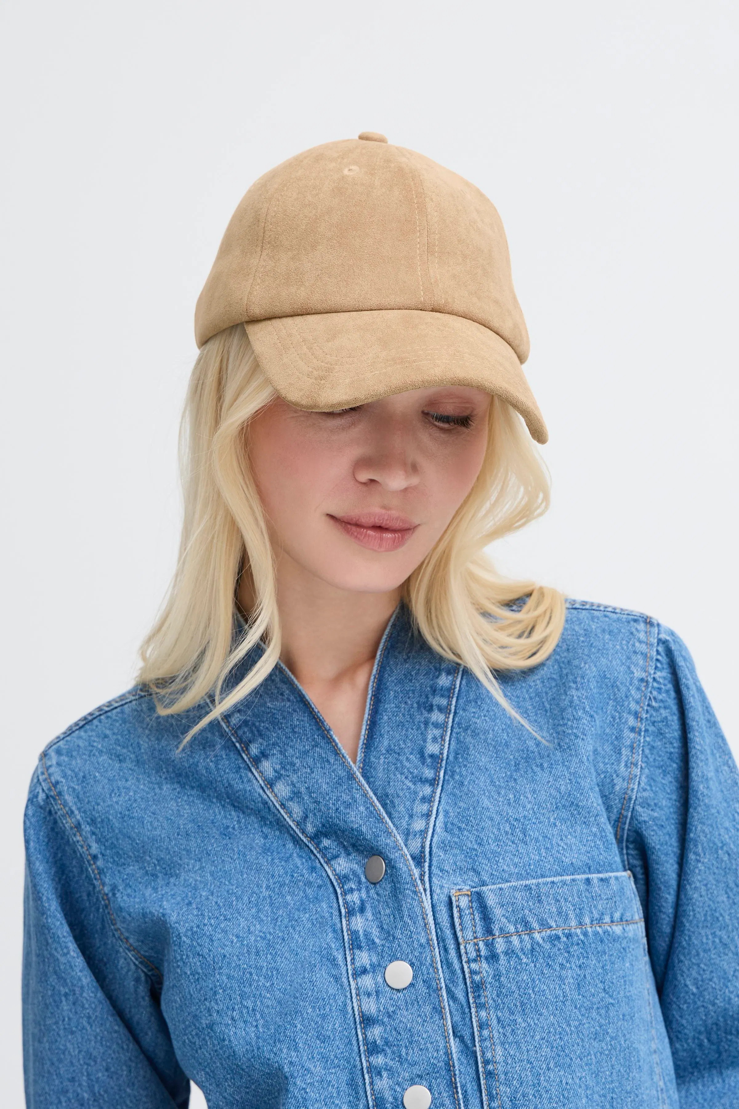 BYVUEDE Caps LOOKBOOK FRONT 20818572-171038
