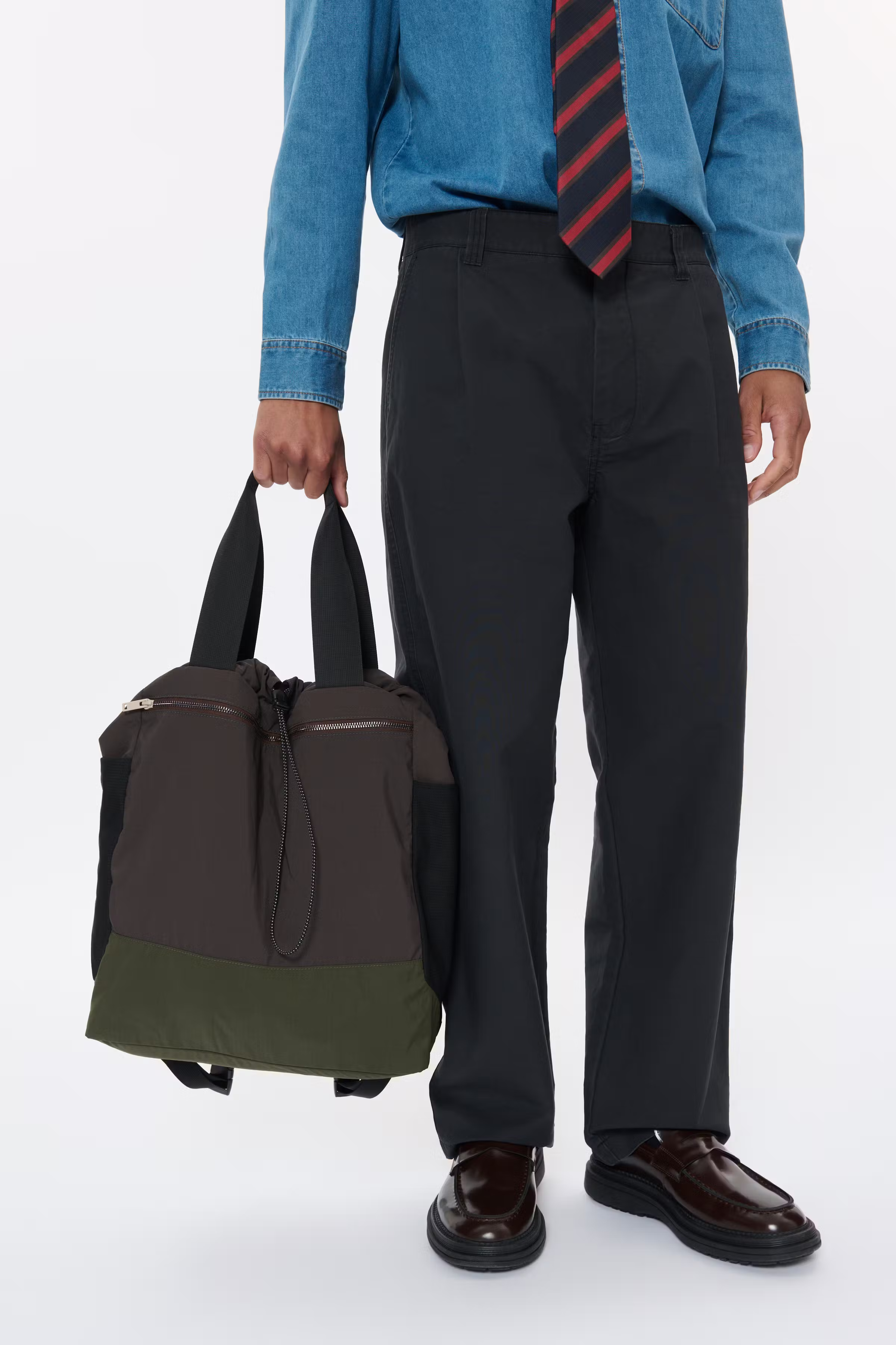 MAelgin Bag LOOKBOOK FRONT 30208673-191103