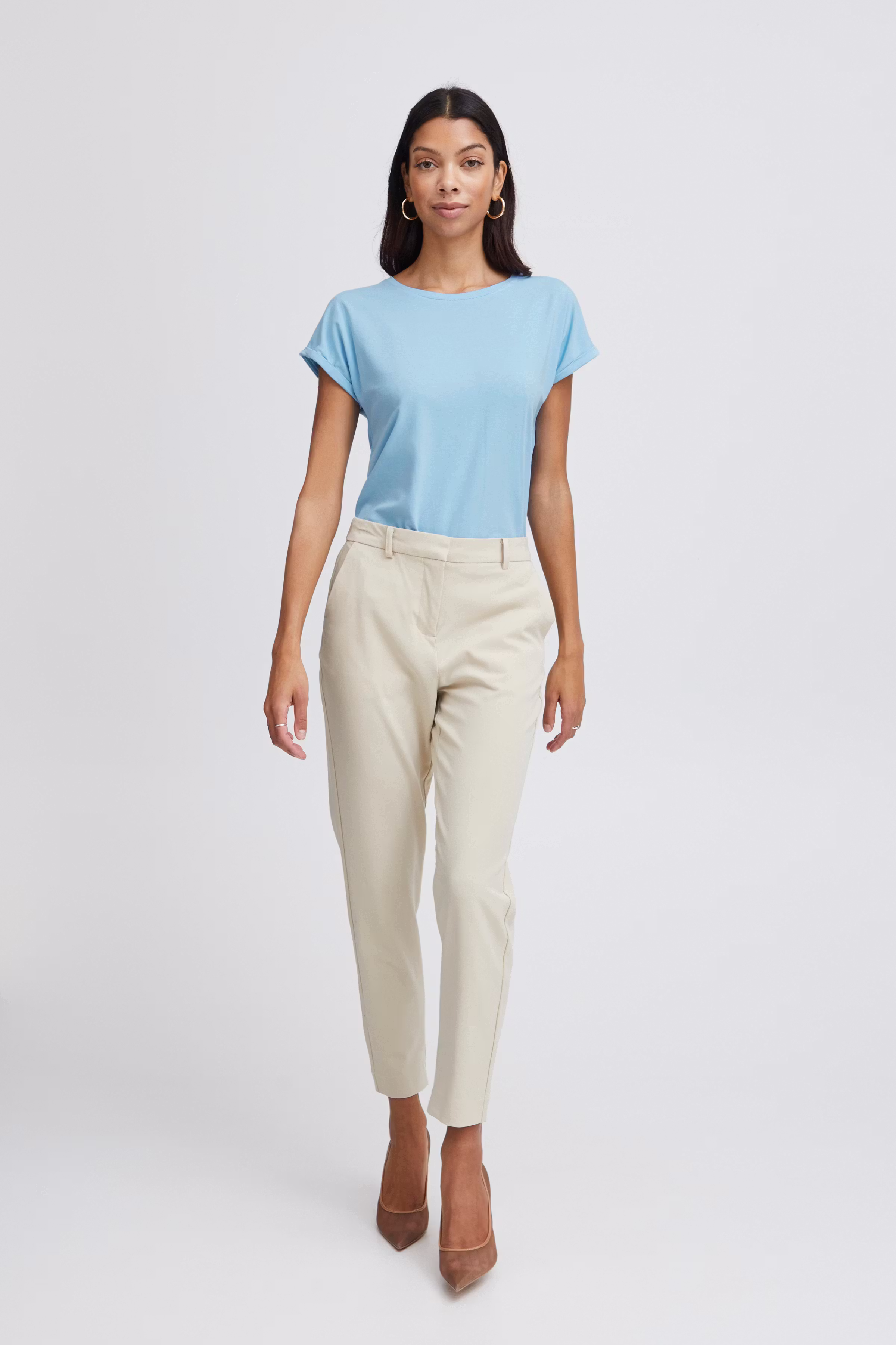 BYPamila T-shirt LOOKBOOK FRONT 20804205-153930