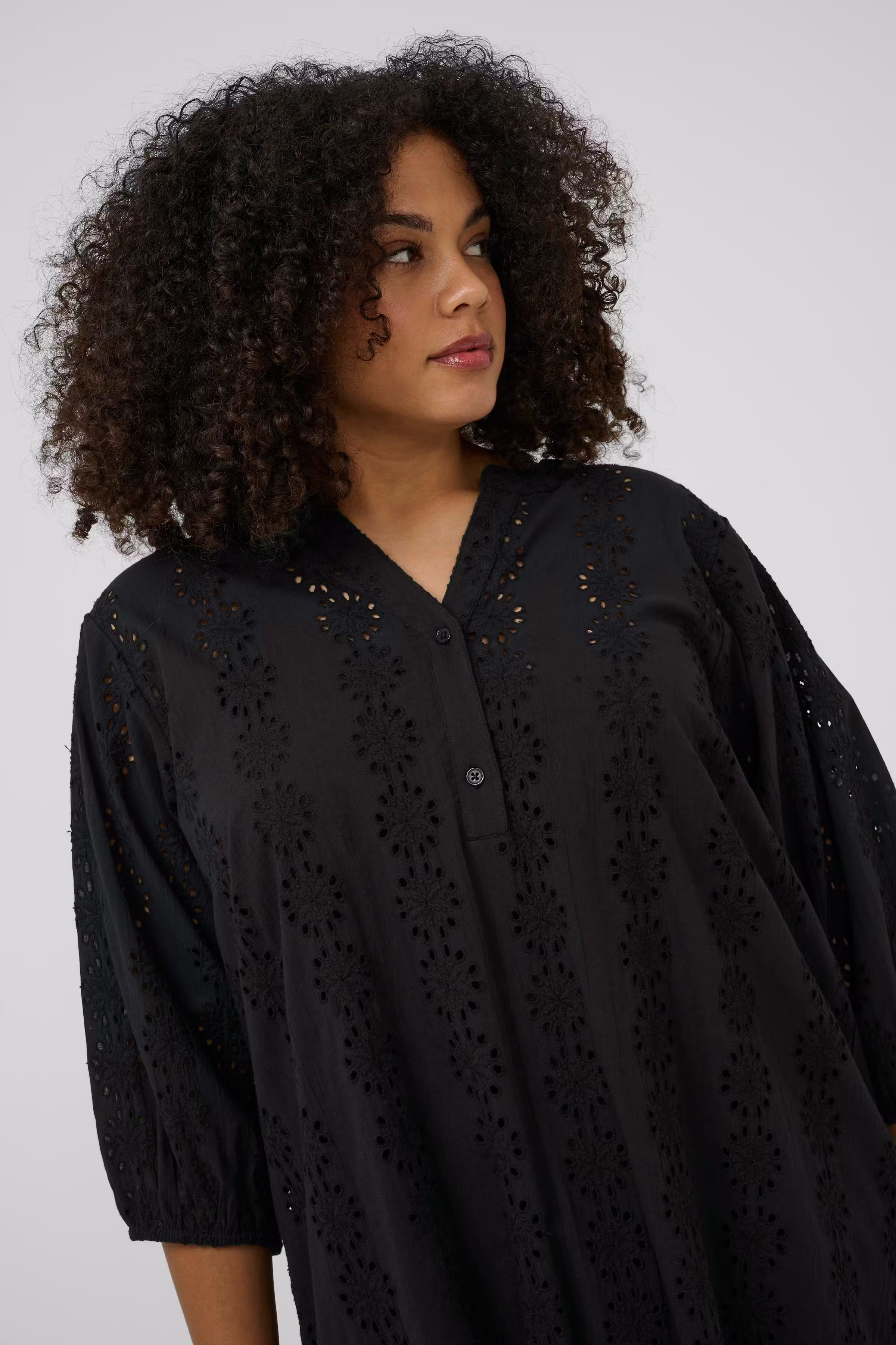 KCdina Kjole LOOKBOOK DETAIL 10584016-100121