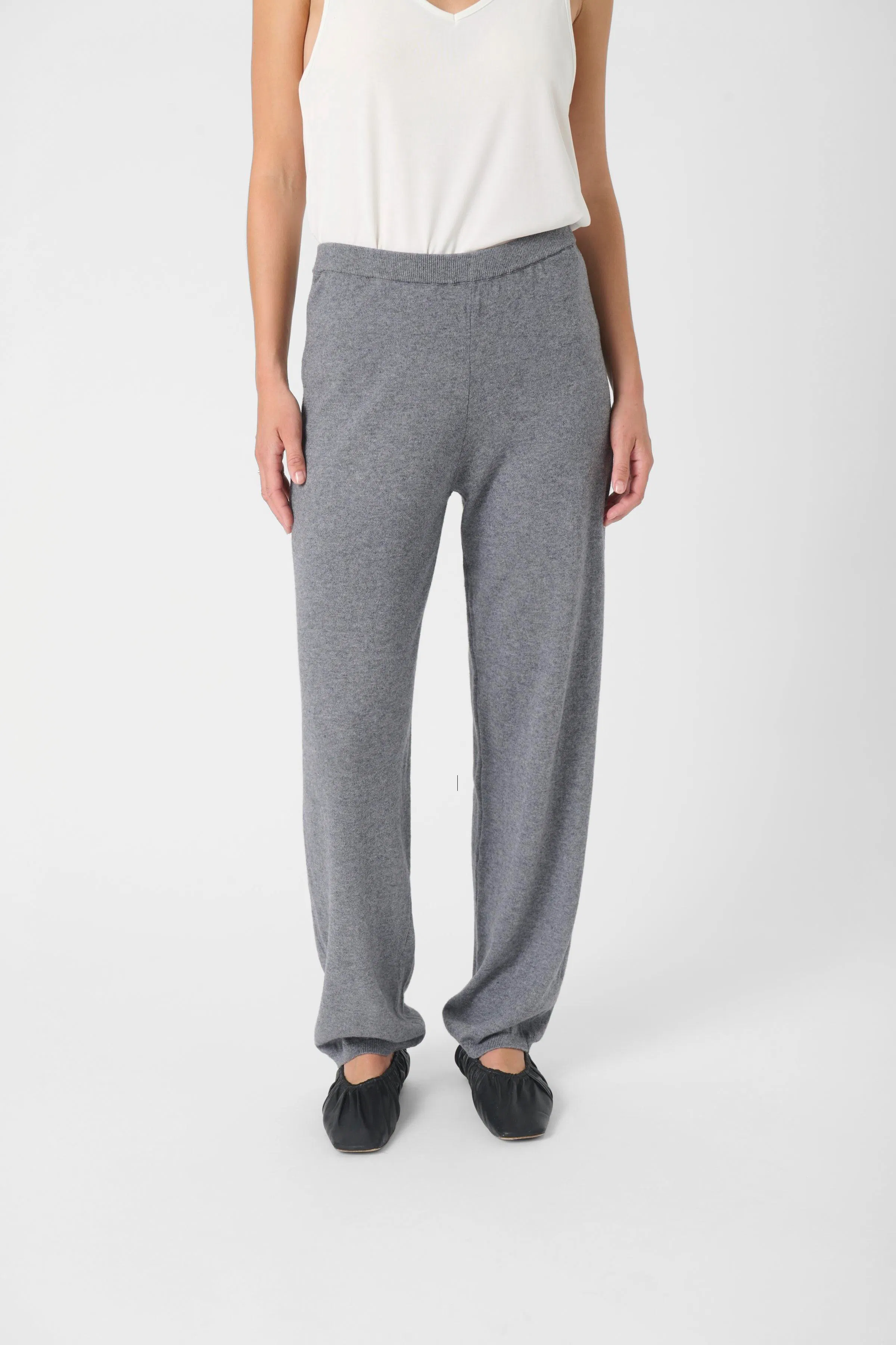 SLSanja Bukser LOOKBOOK FRONT 30408680-303161