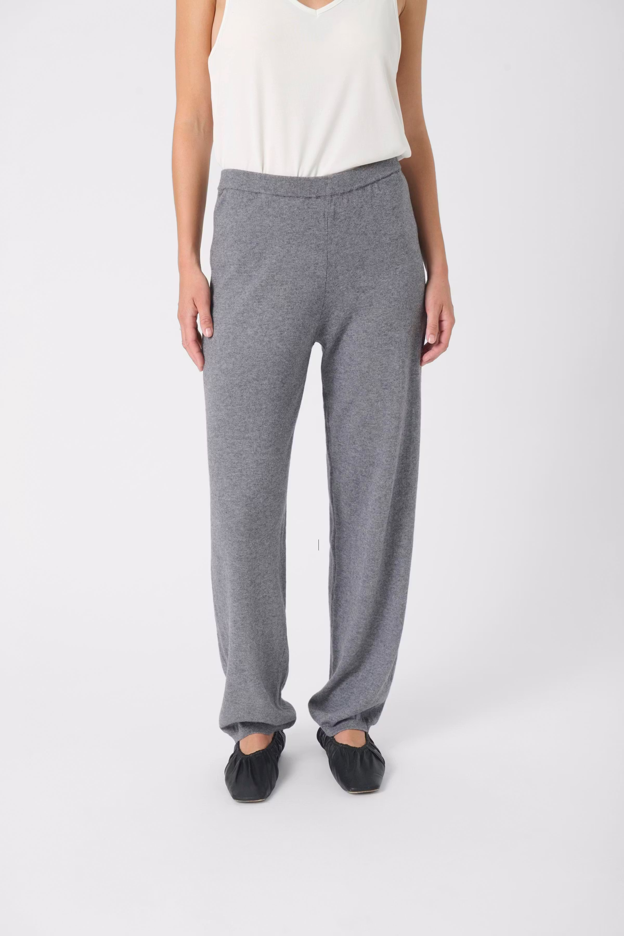 SLSanja Hose LOOKBOOK FRONT 30408680-303161