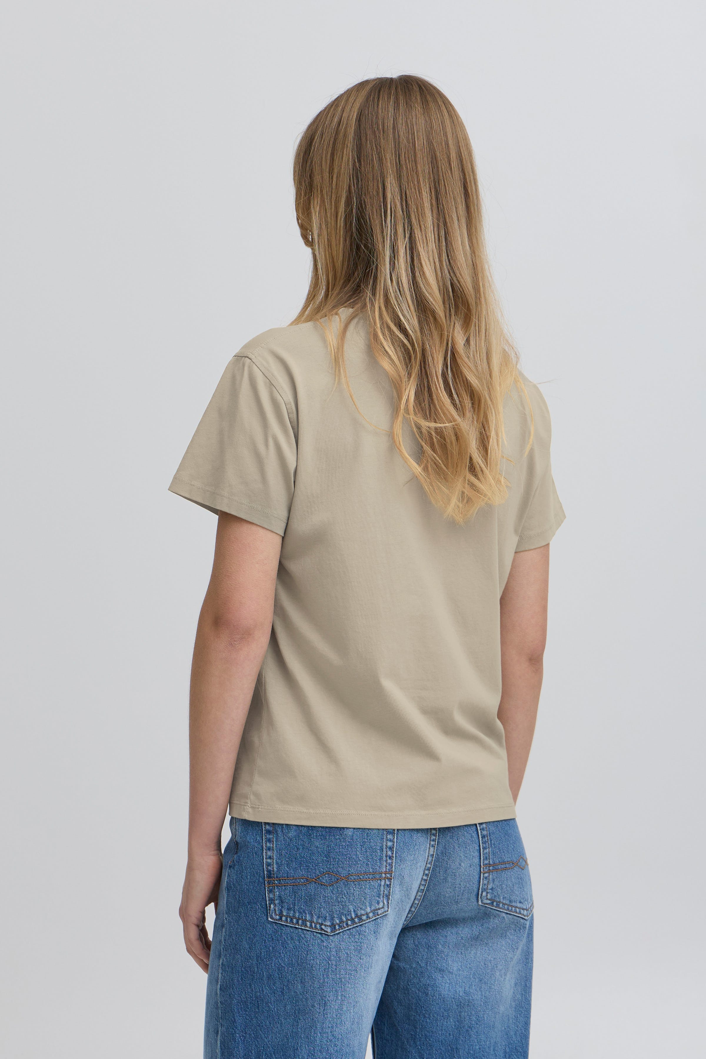 BASIMONA T-shirt LOOKBOOK BACK 50405121-170510