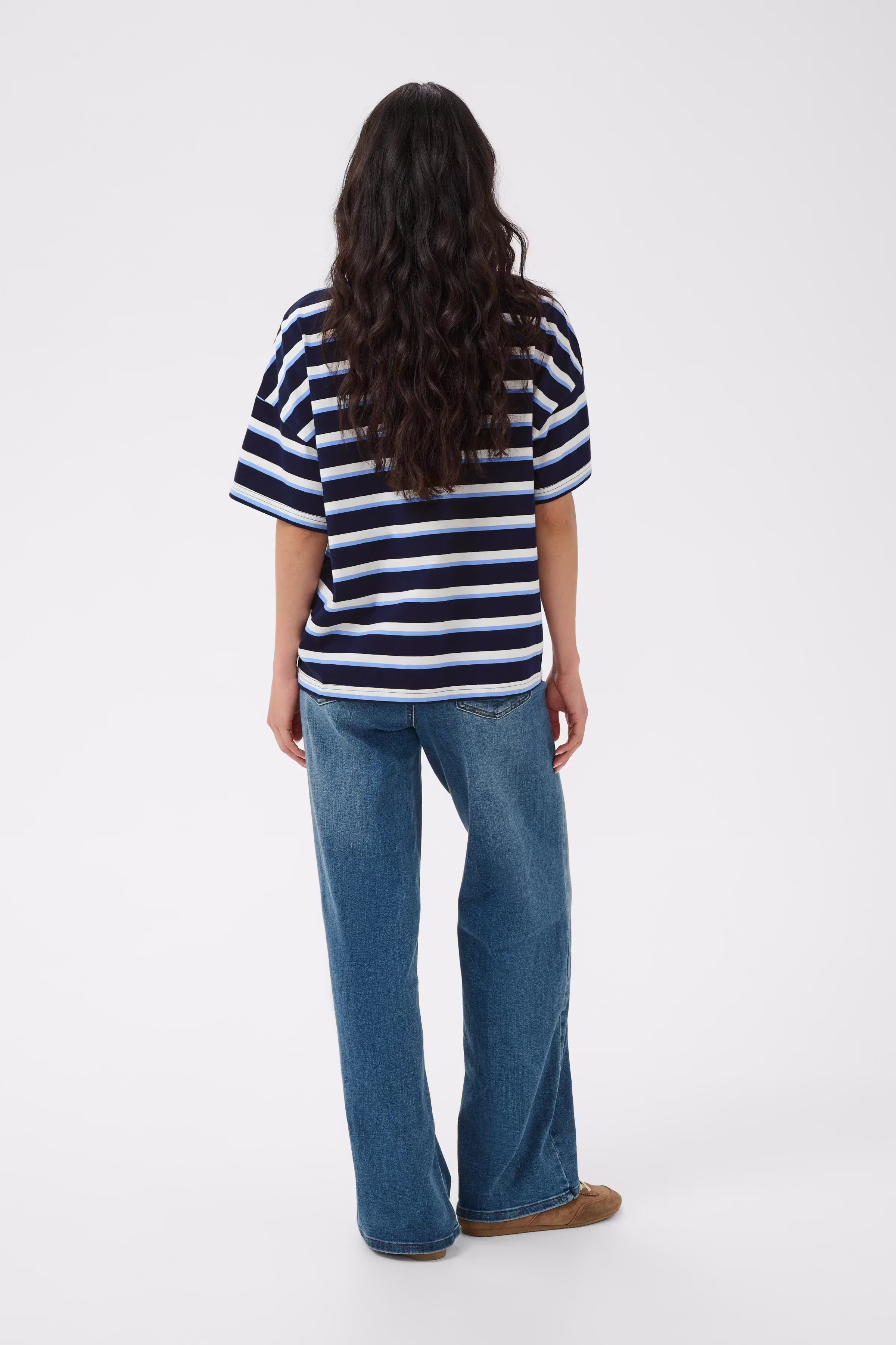 KAeloise T-shirt LOOKBOOK BACK 10513129-1000759