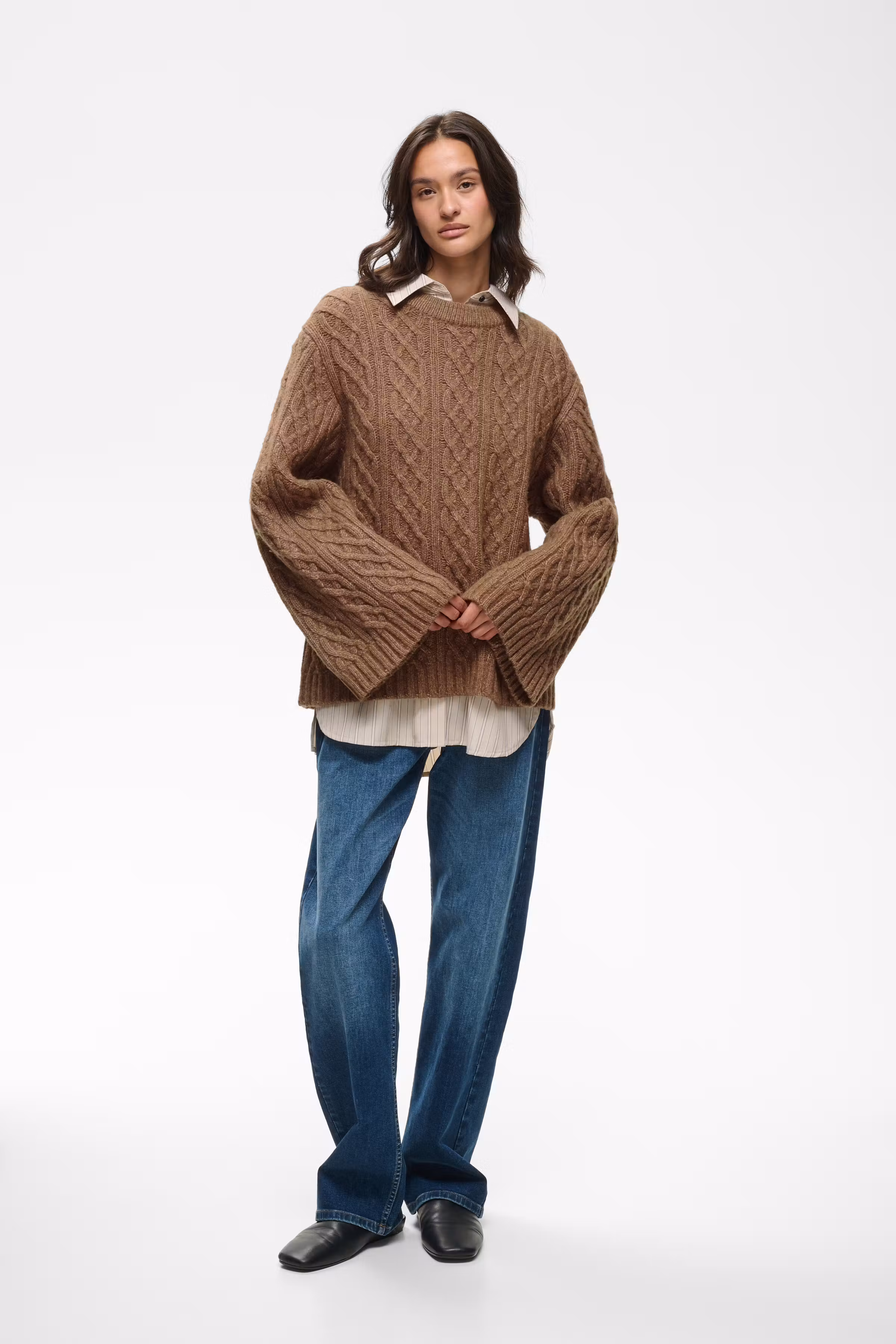 TAIEIW Pullover LOOKBOOK FRONT 30112932-171327