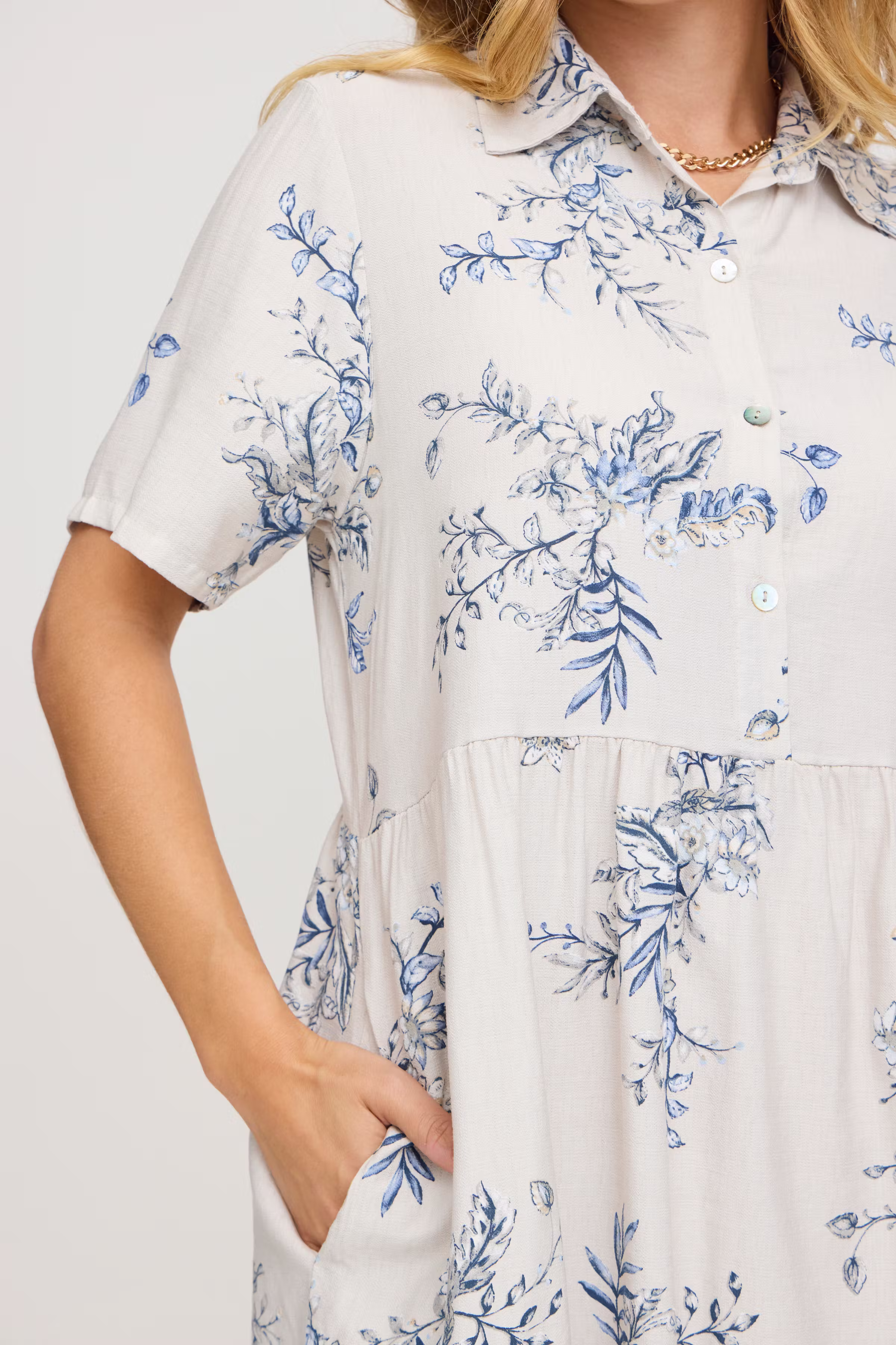 SBGRETEL Kjole LOOKBOOK DETAIL 22100658-130907