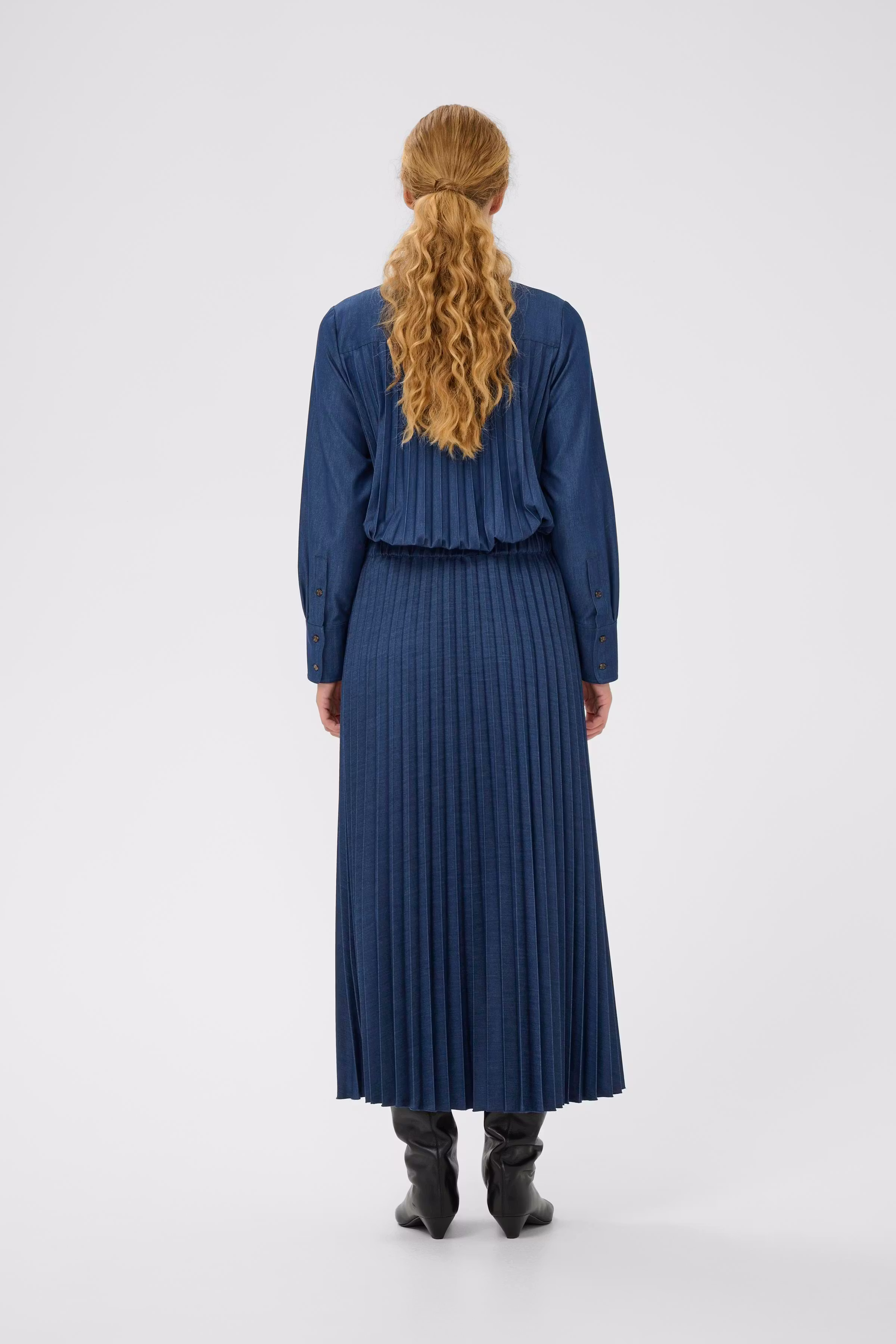 CHERRIEIW Skirt LOOKBOOK BACK 30112200-194118