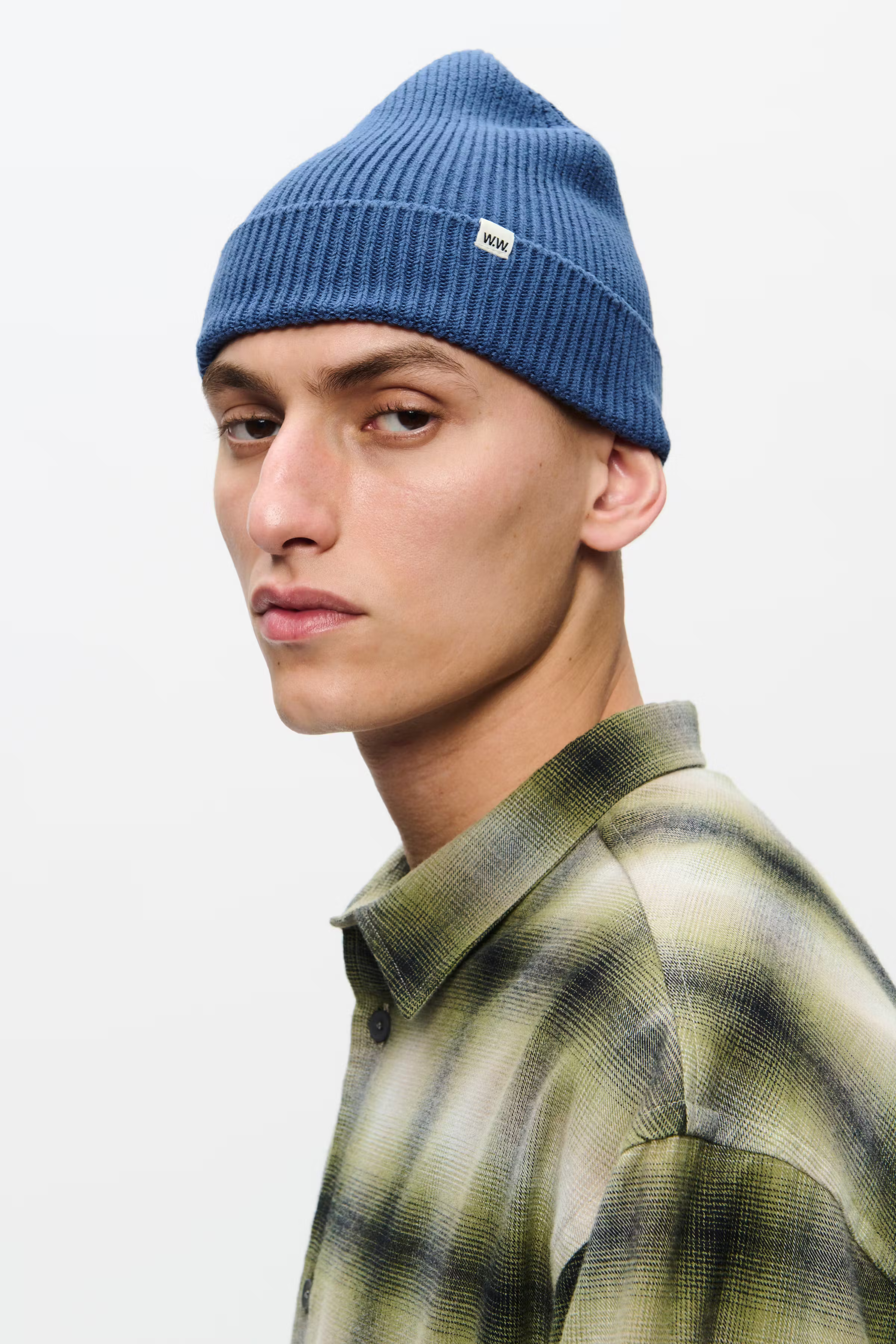 WWEddie beanie LOOKBOOK DETAIL 30251647-183919