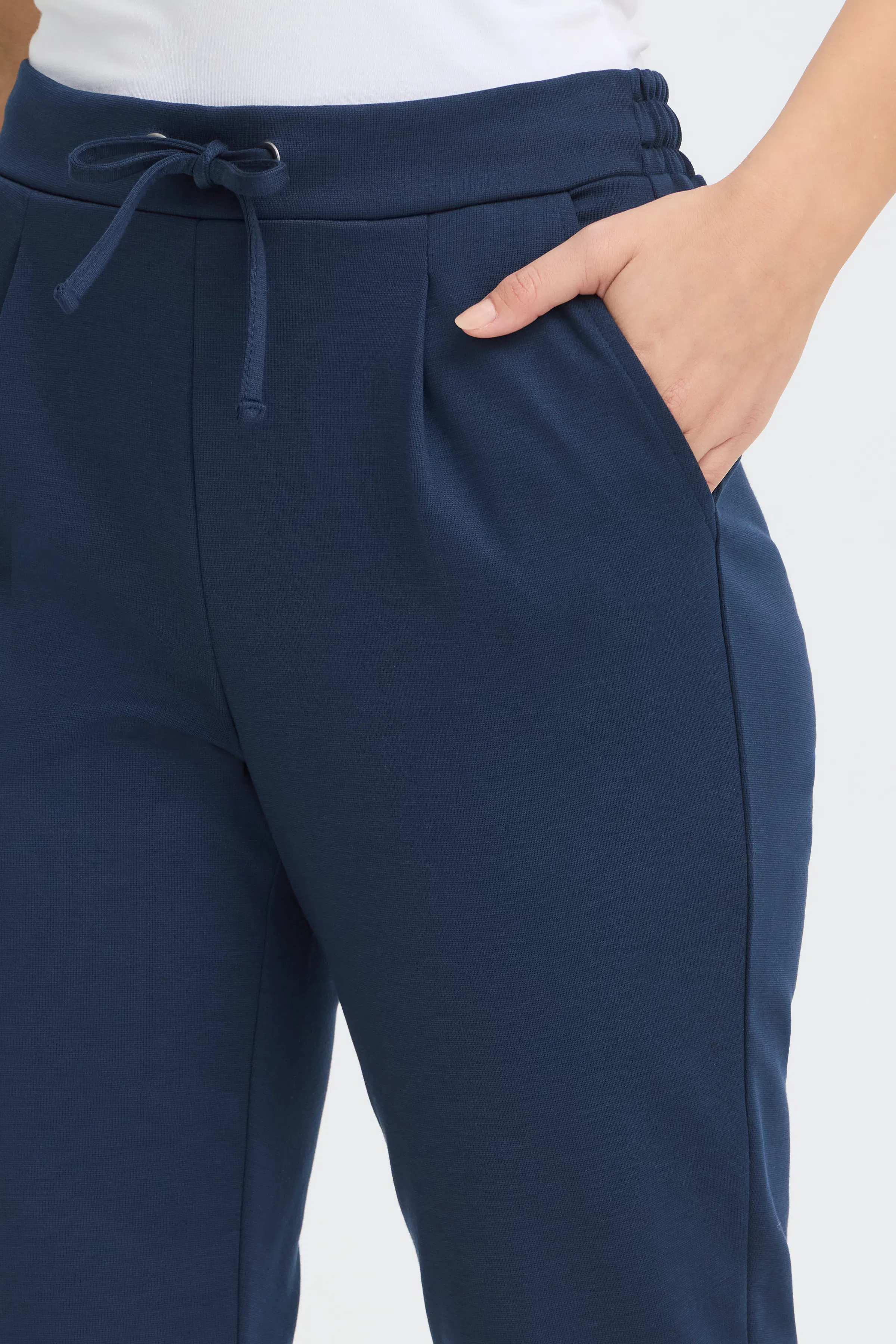 FRBLAZER Capri bukser LOOKBOOK DETAIL 20617750-193923