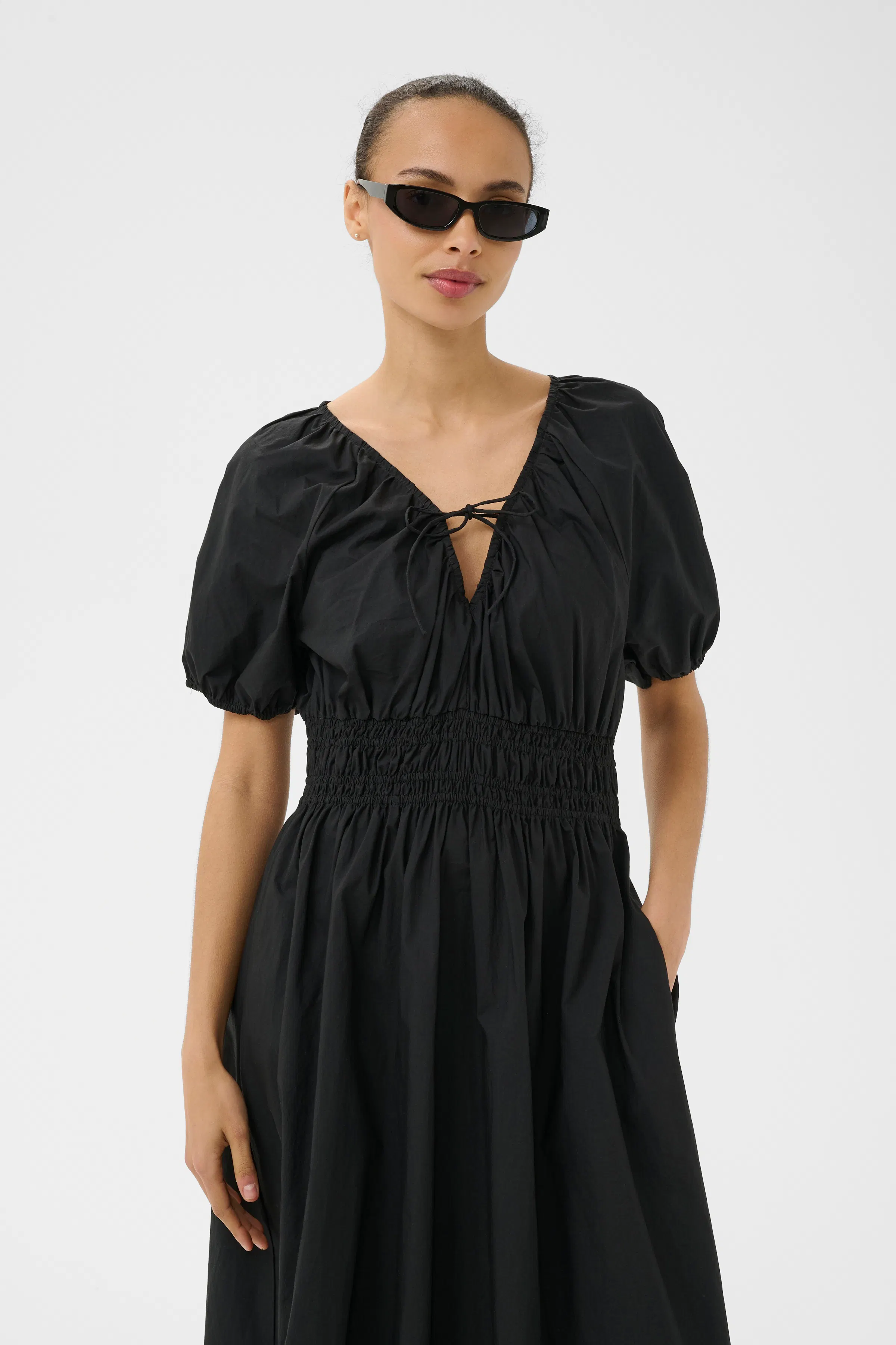 BeccaPW Sunglasses LOOKBOOK FRONT 30310609-194008