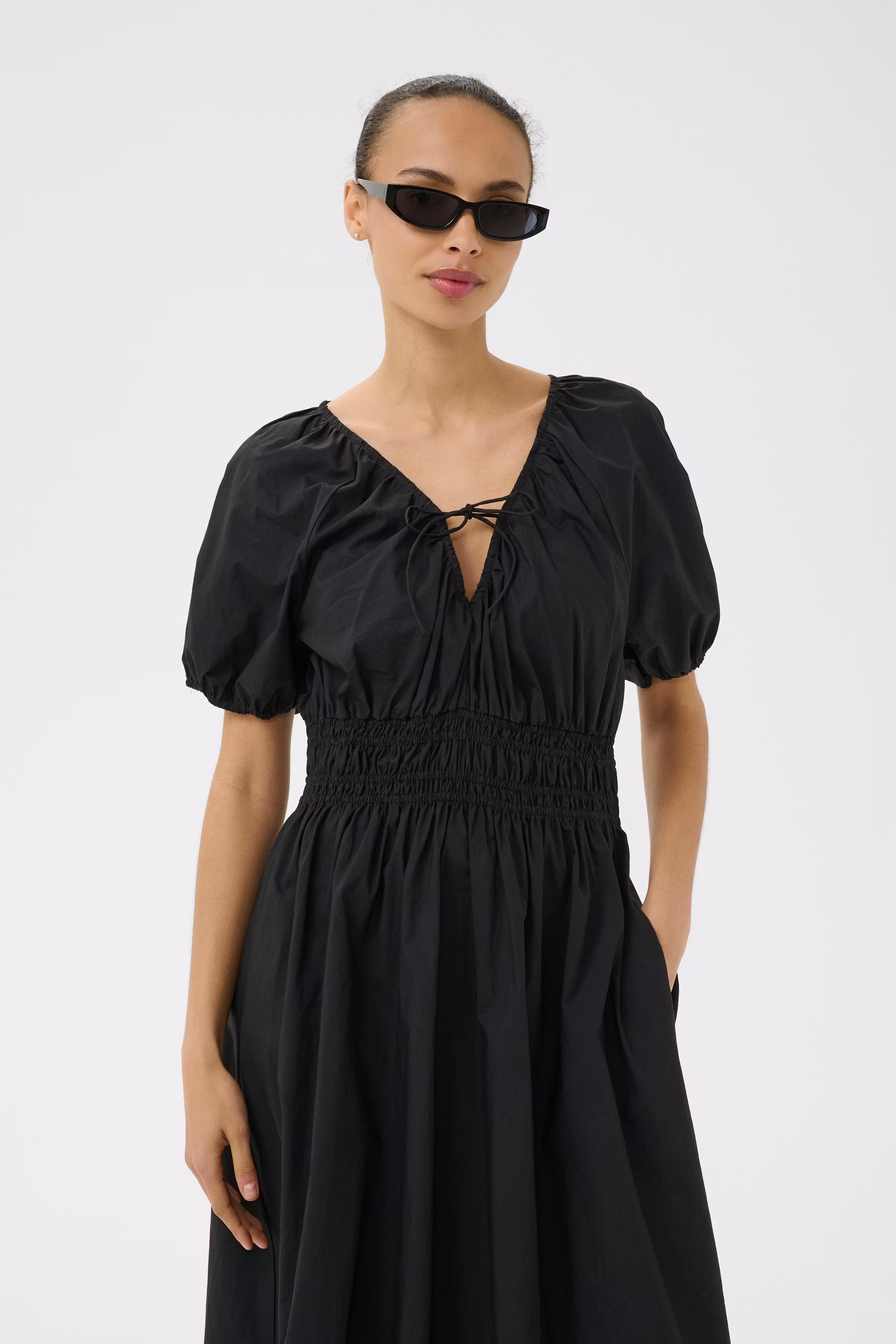 BeccaPW Sunglasses LOOKBOOK FRONT 30310609-194008