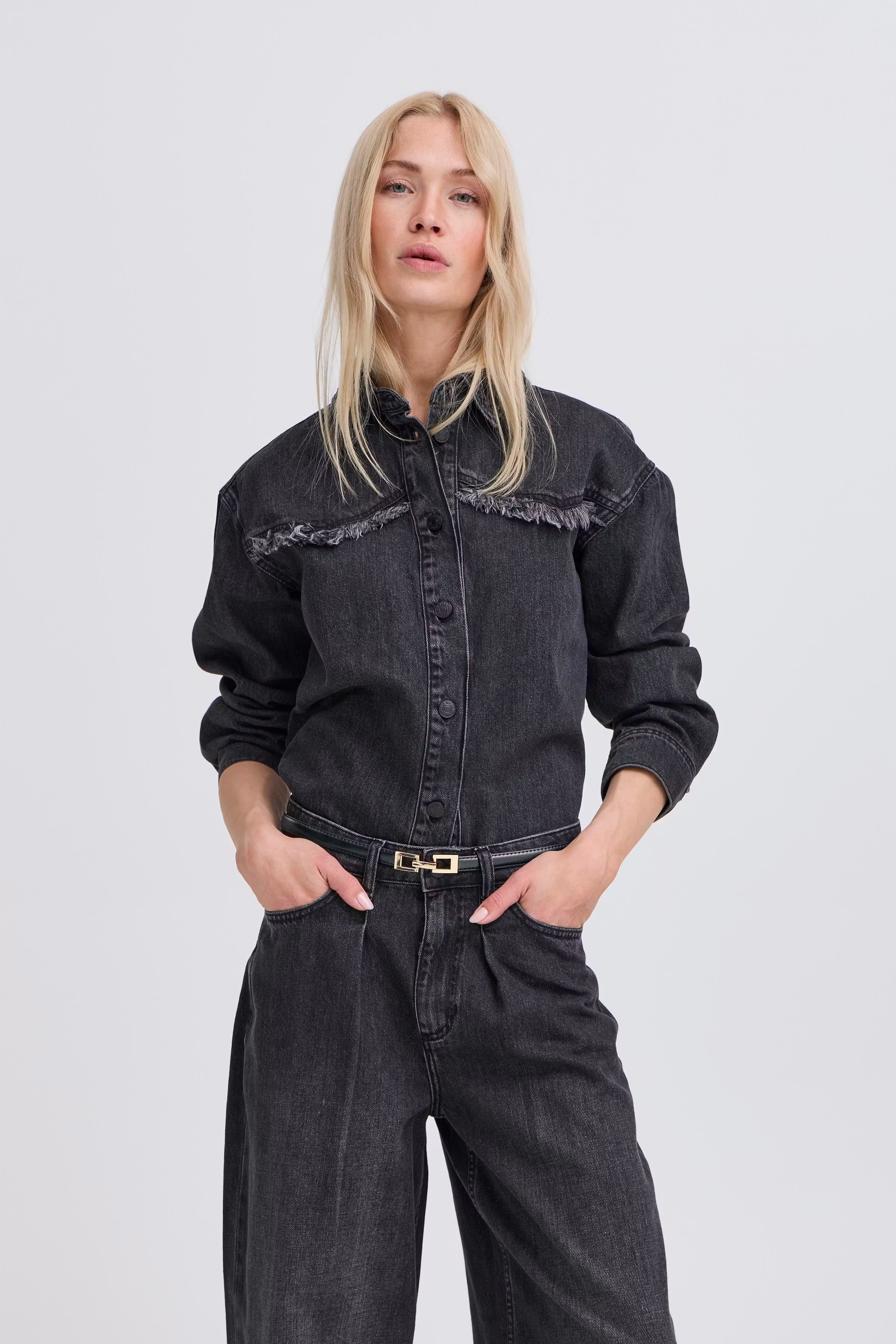 BYVIZANA Belte LOOKBOOK FRONT 20818193-194008