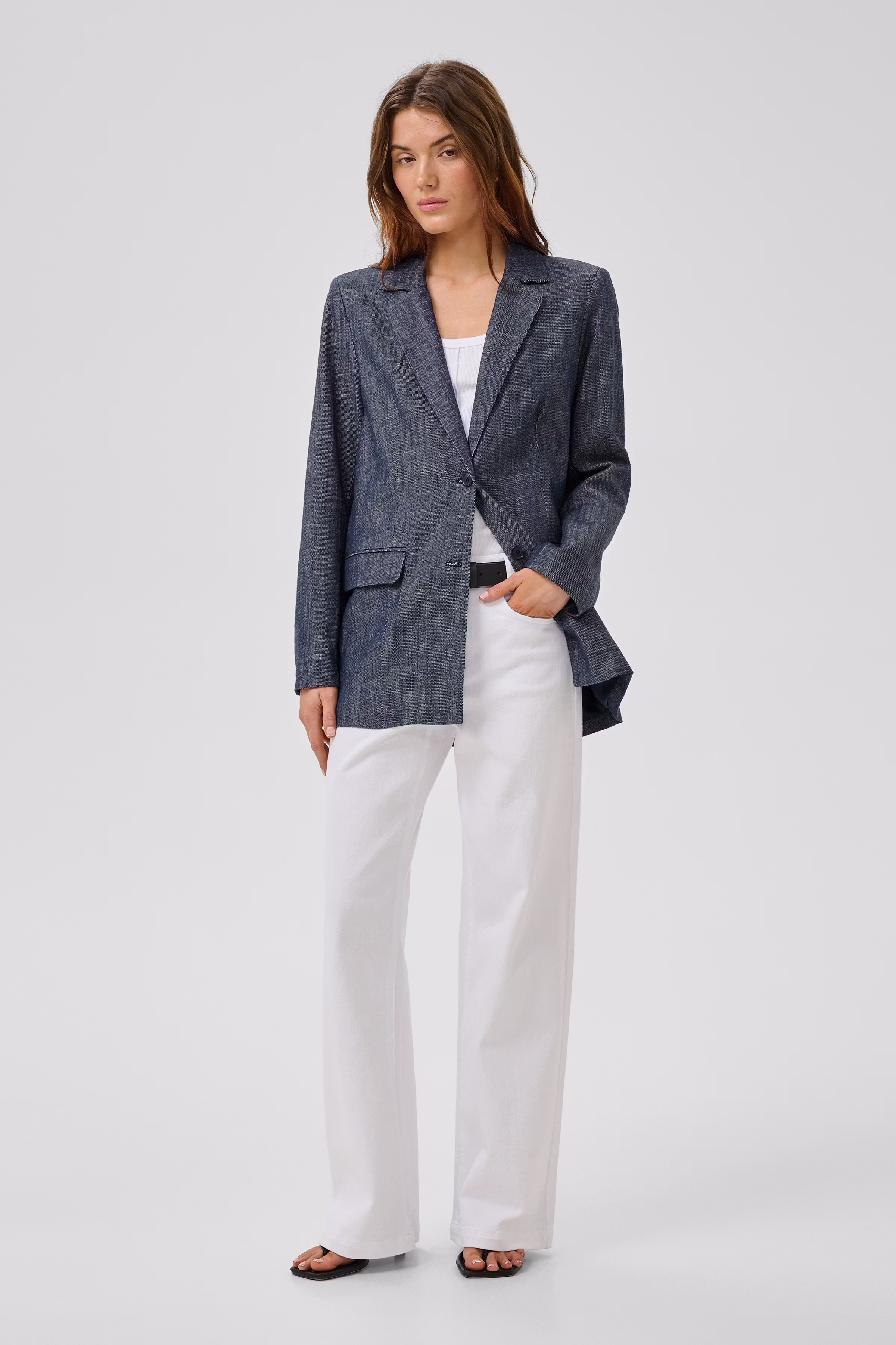 MWDazzie Blazer LOOKBOOK FRONT 10705589-100061