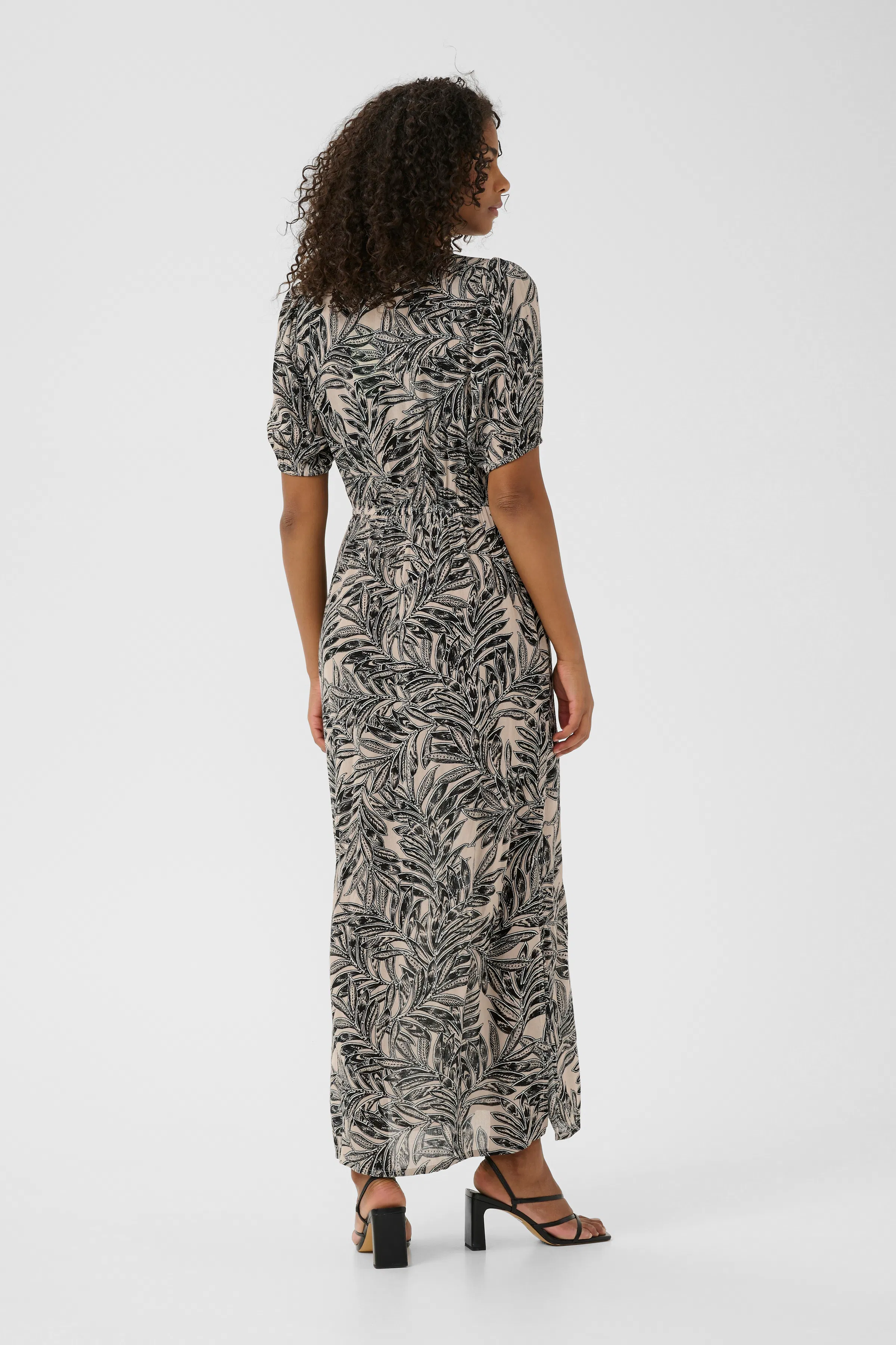 KAisolde Kjole LOOKBOOK BACK 10507514-108185