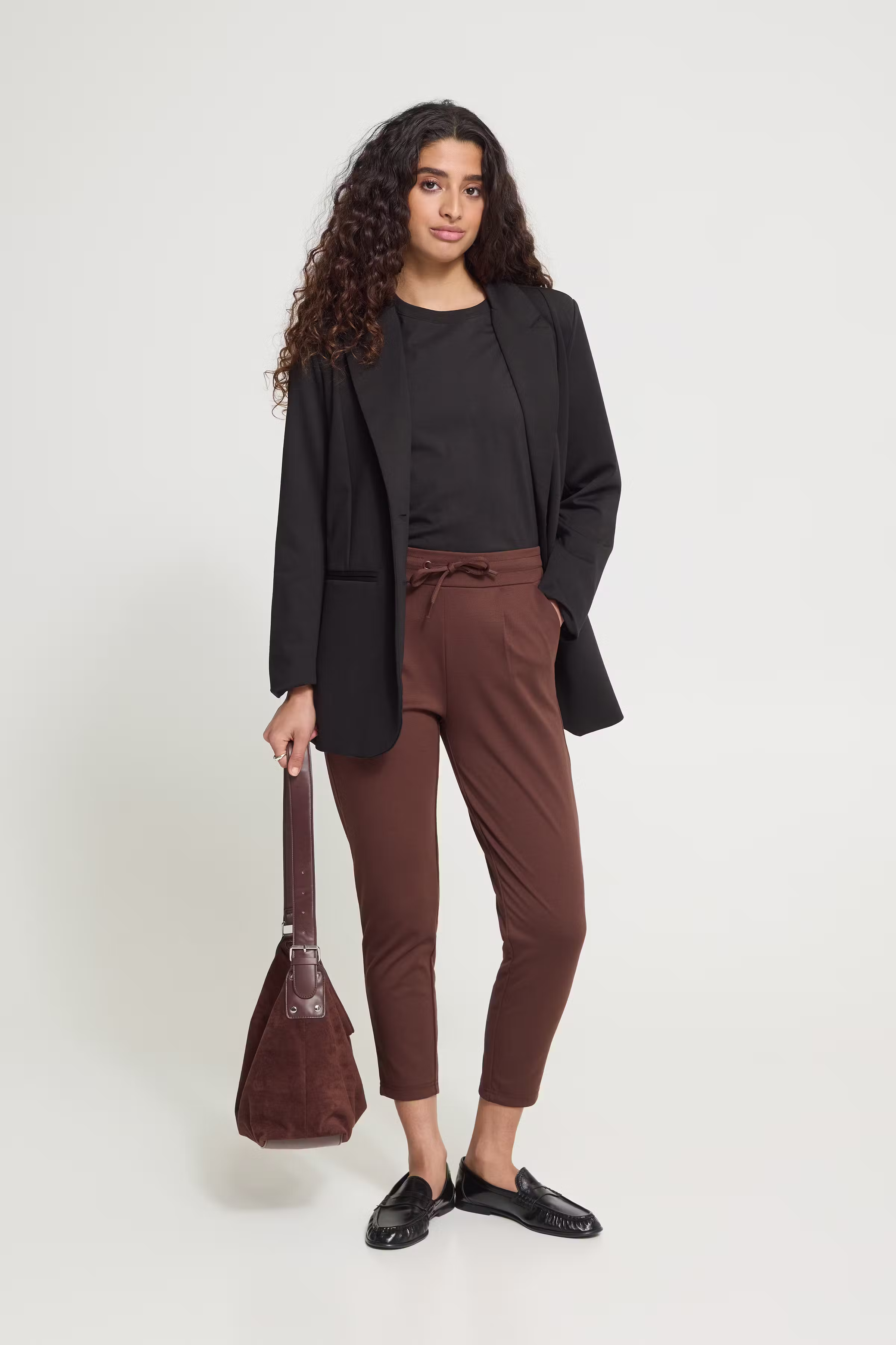 IHKATE Trousers LOOKBOOK FRONT 20104757-191419