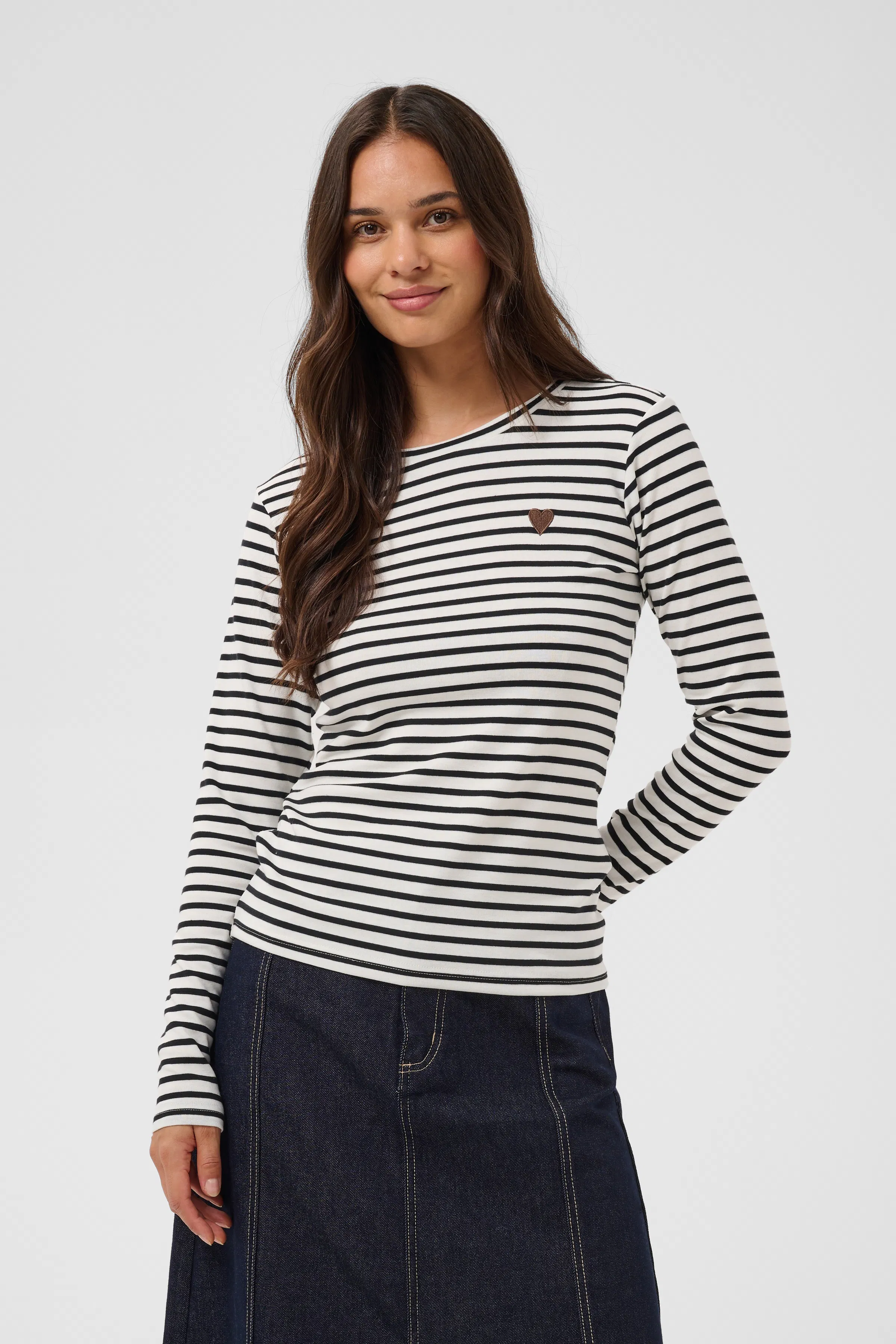 Liddy T-shirt LOOKBOOK FRONT 10502821-1000347
