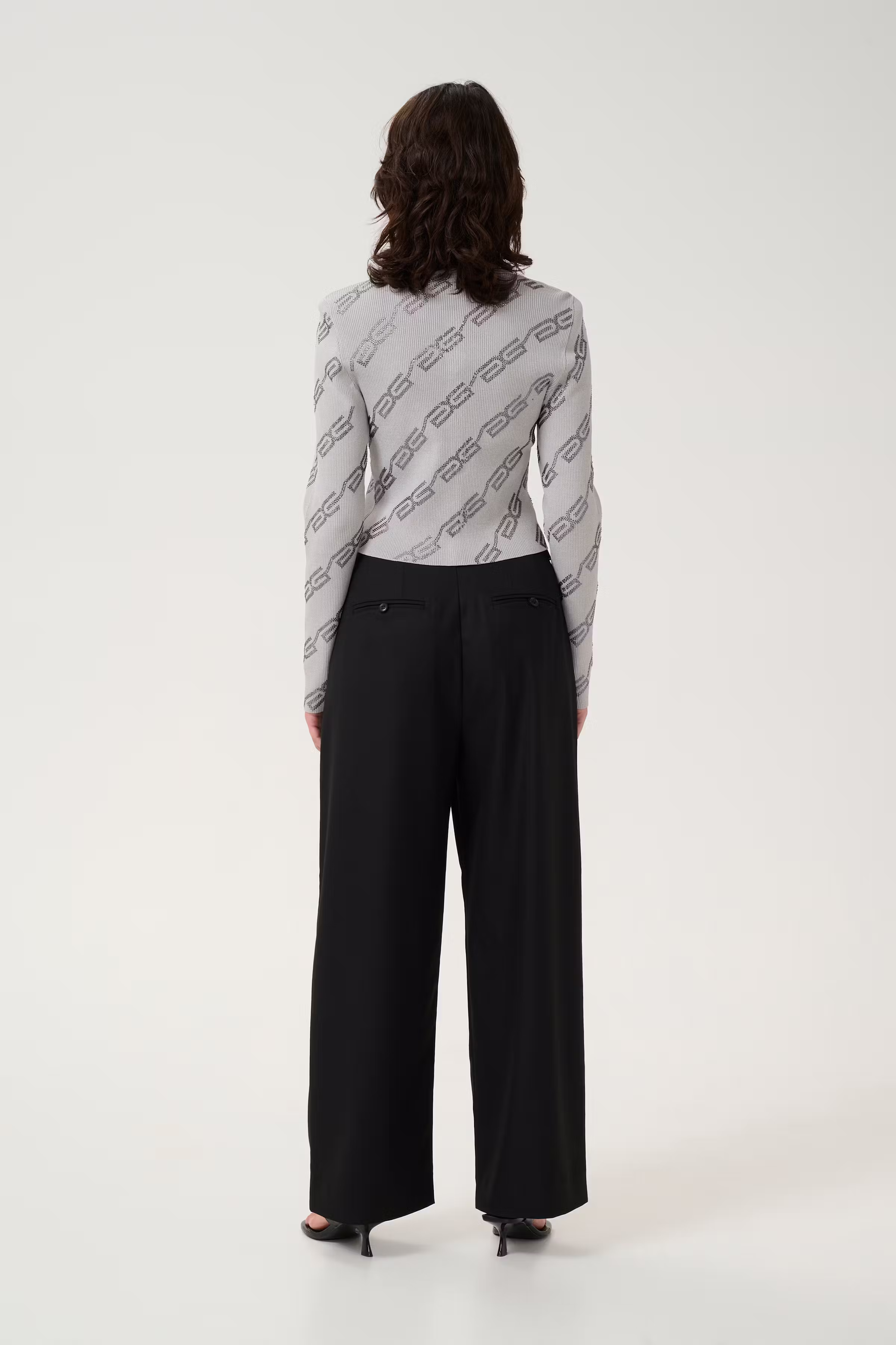 SayaGZ Cardigan LOOKBOOK BACK 10909674-107576