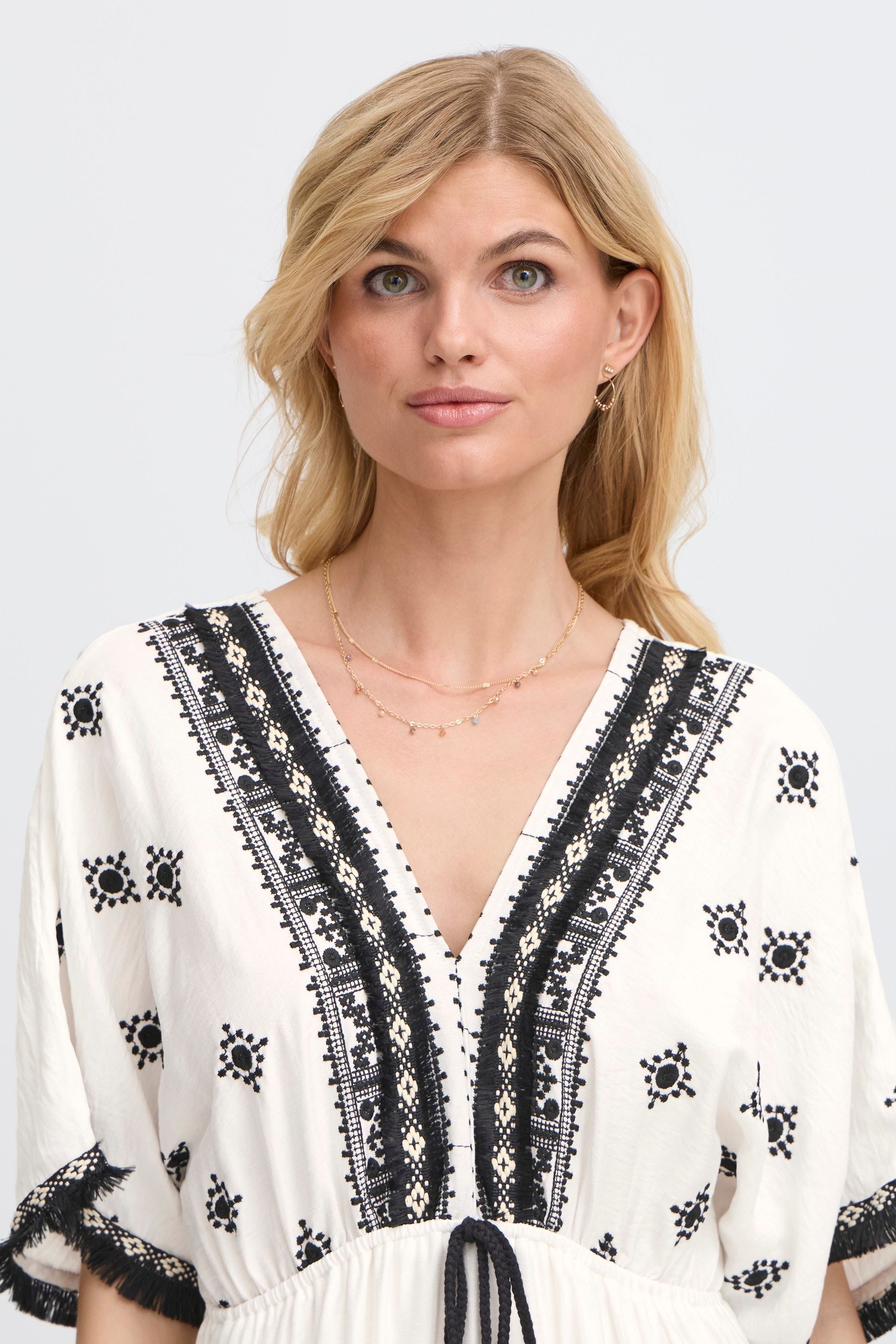 SBGOLA Dress LOOKBOOK DETAIL 22100959-110105