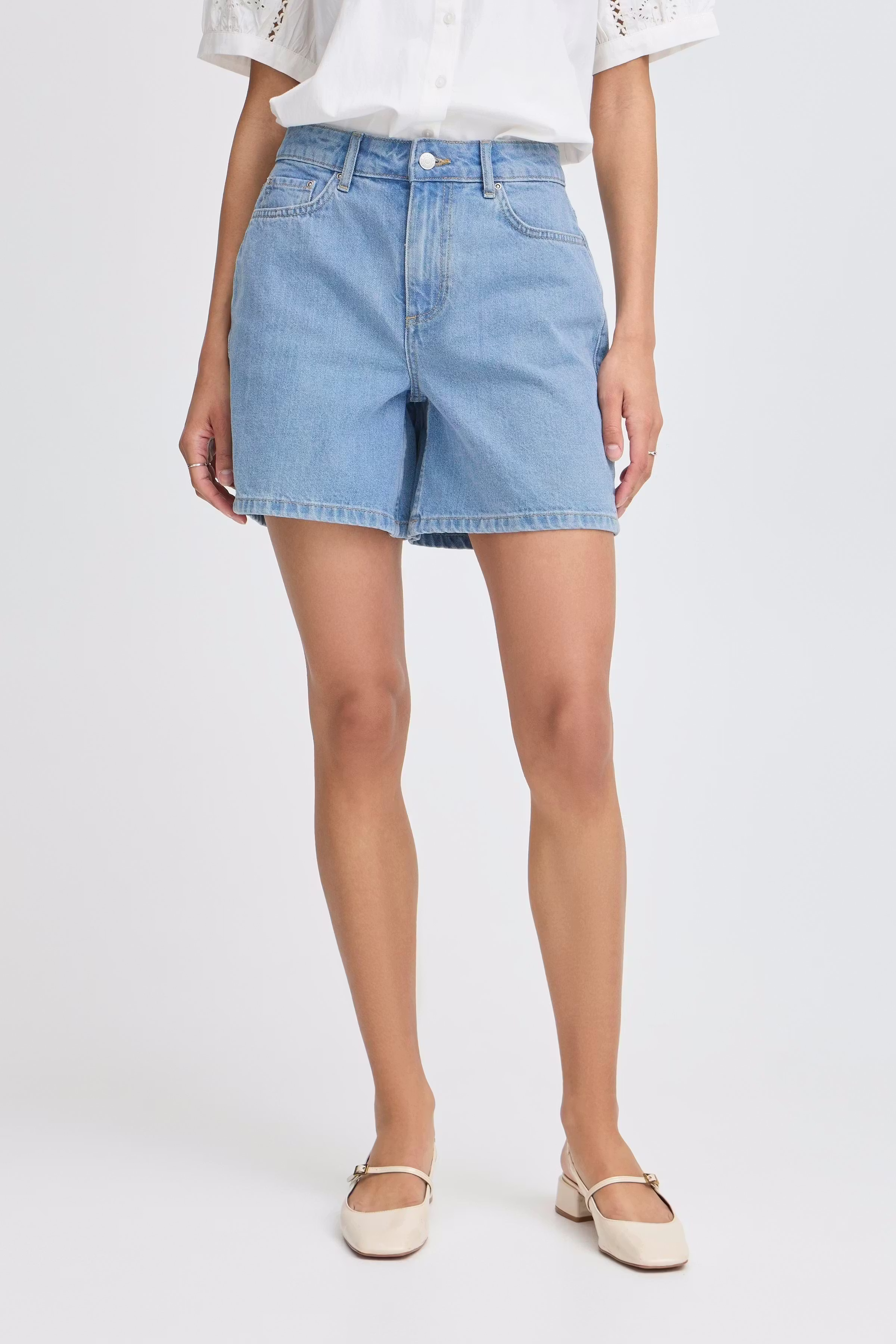 BYKALLIE Shorts LOOKBOOK FRONT 20816764-200460