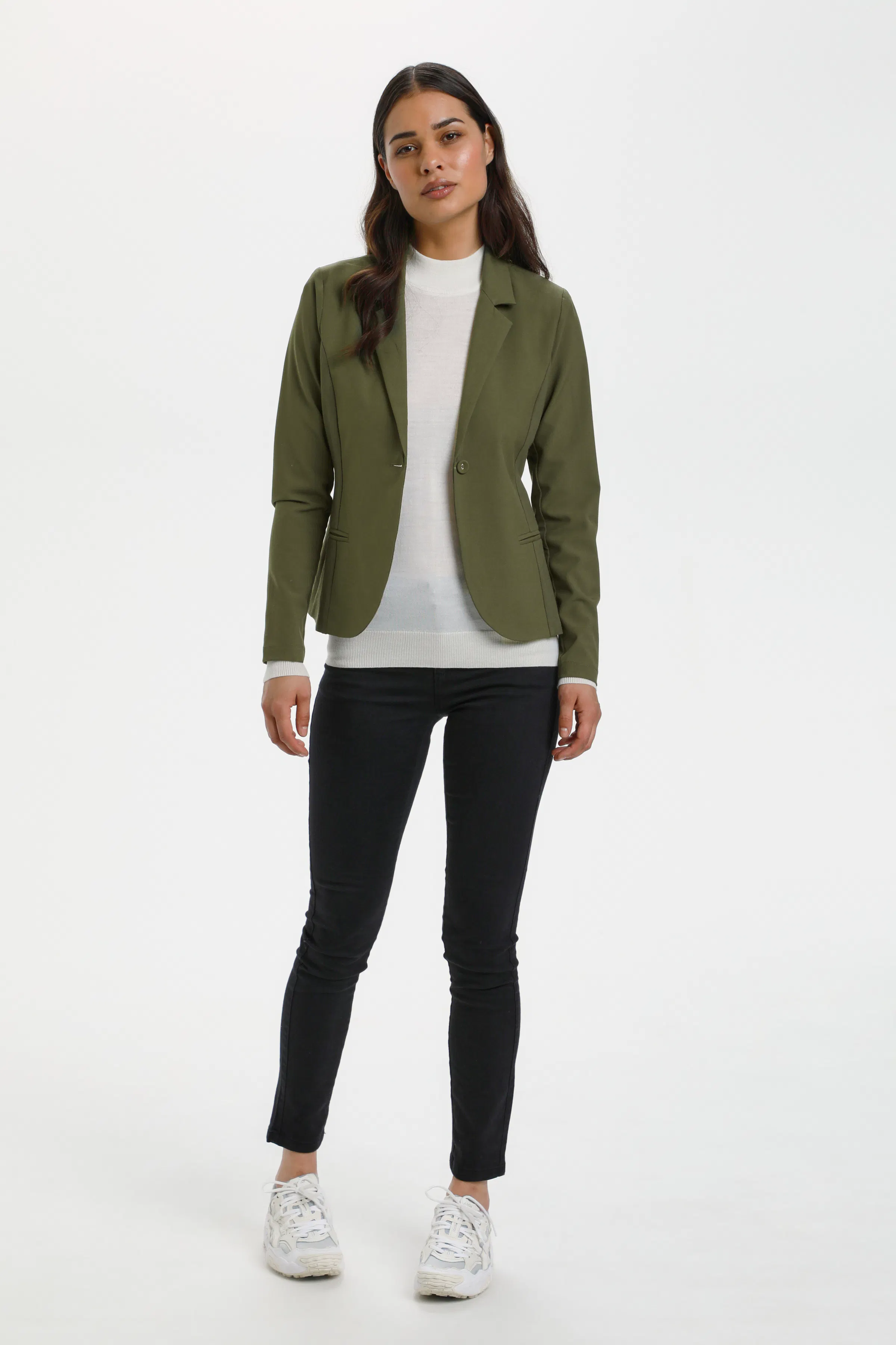 Jillian Blazer LOOKBOOK FRONT 10550160-50947