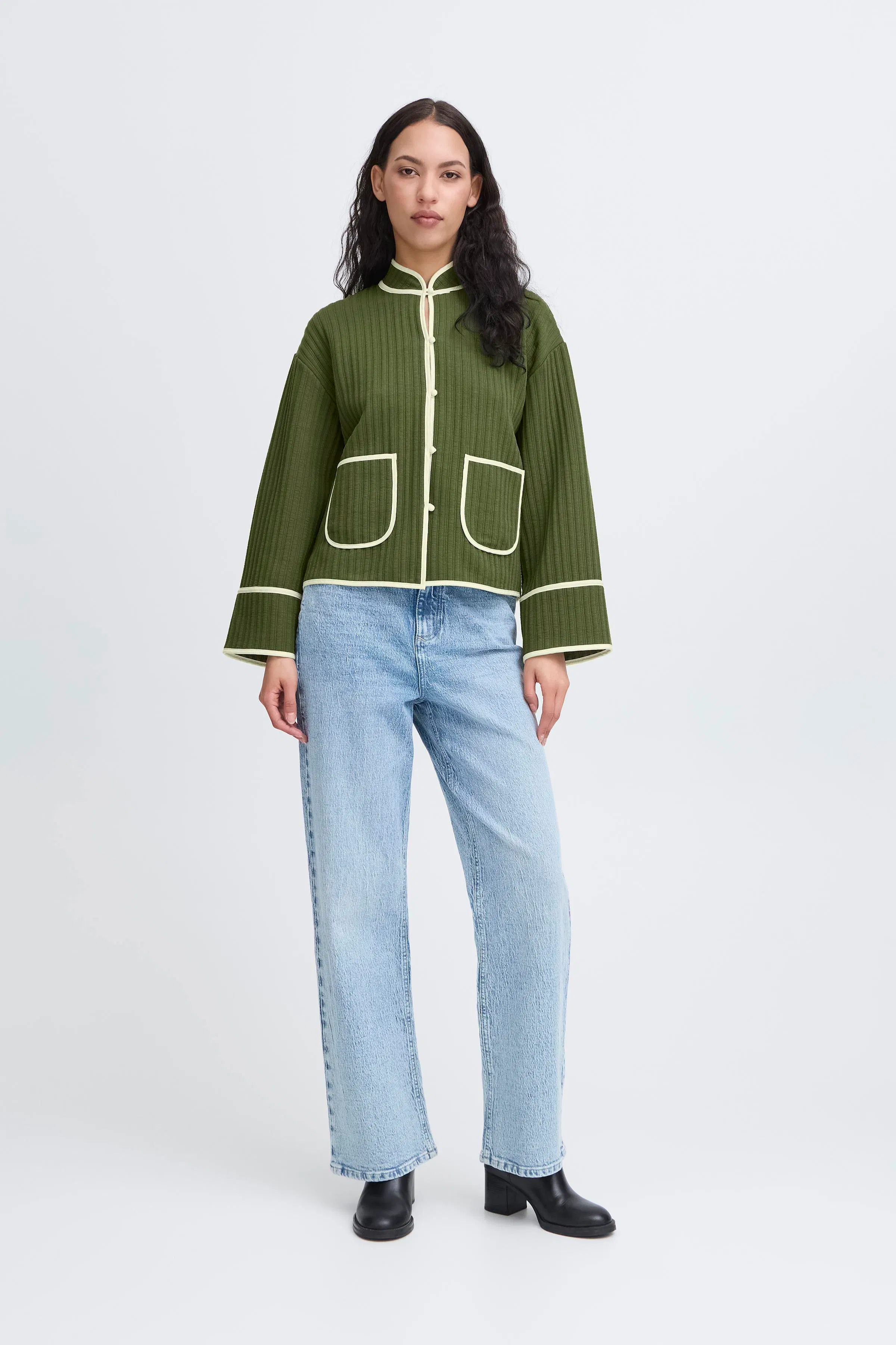 IHKATE Casual jakke LOOKBOOK FRONT 20124070-190419