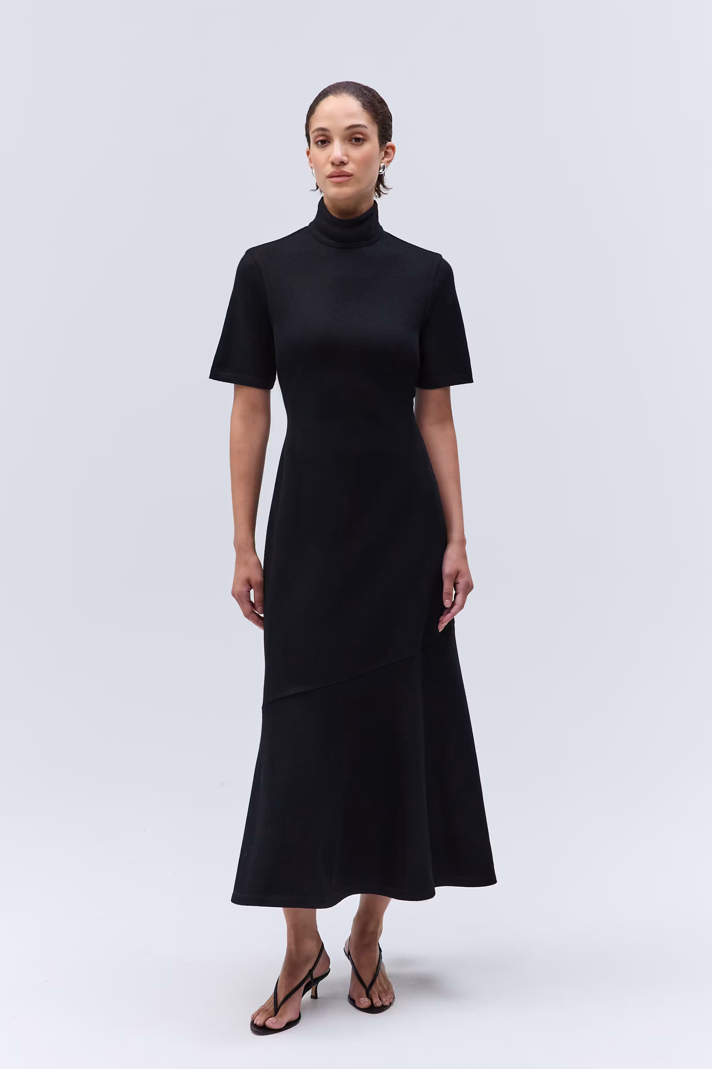 IOFayrouz Dress LOOKBOOK FRONT 30600081-BK999